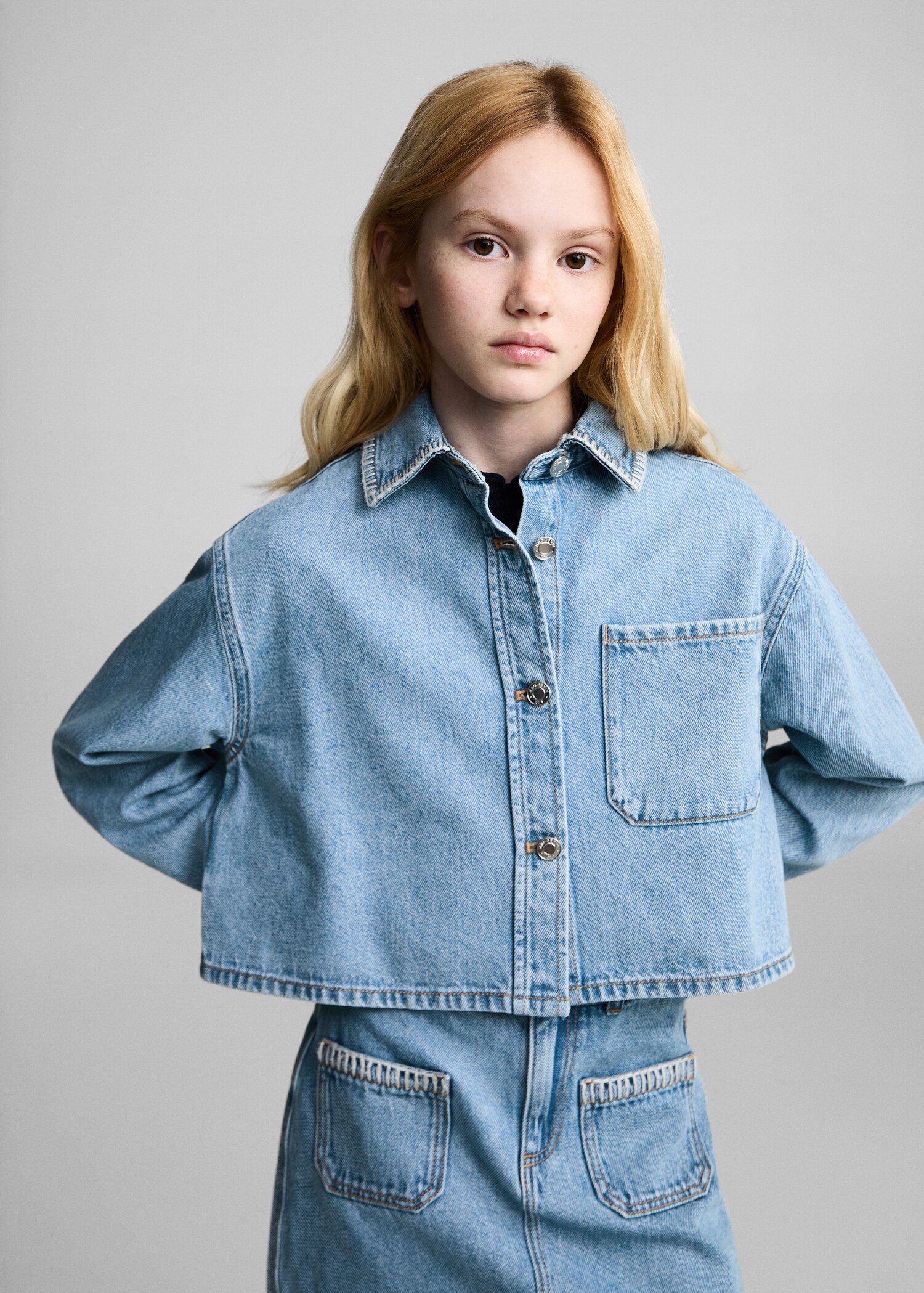 Crop spijkerjack - Detail van het artikel 2