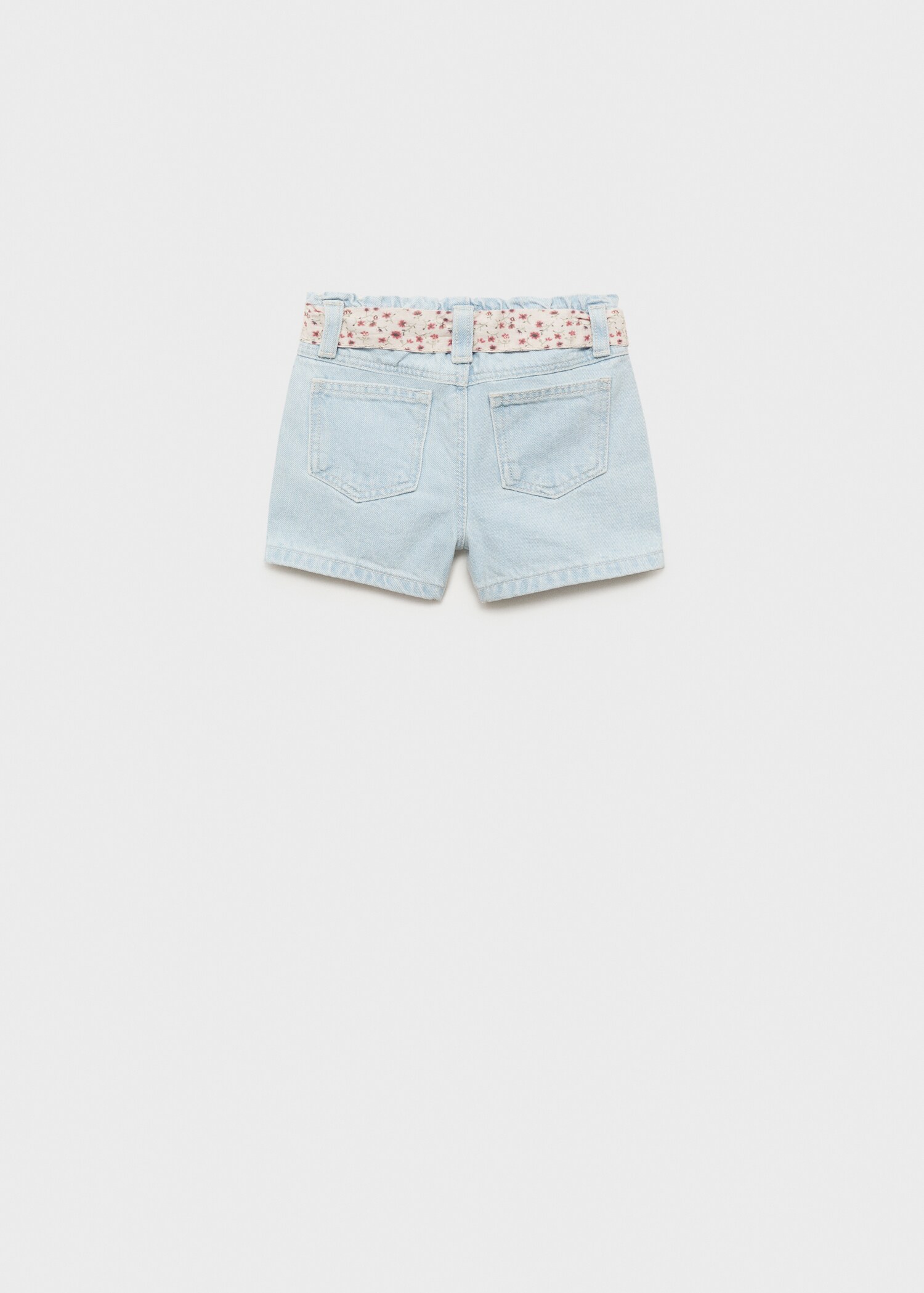 Denim shorts with belt - Reverse of the article