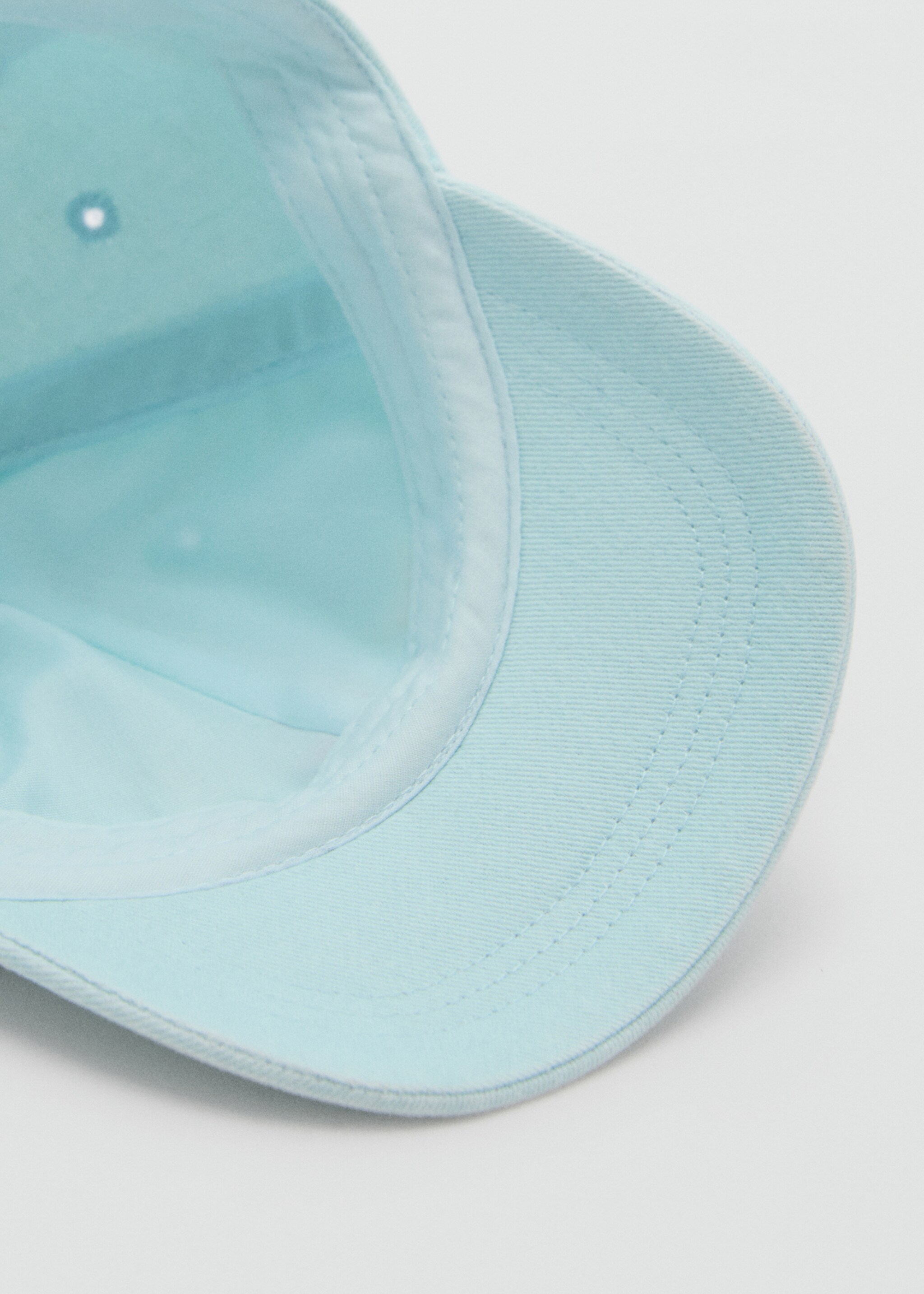 Gorra detalle bordado - Detalle del artículo 2, Turquesa. Ref: 87035973-00.