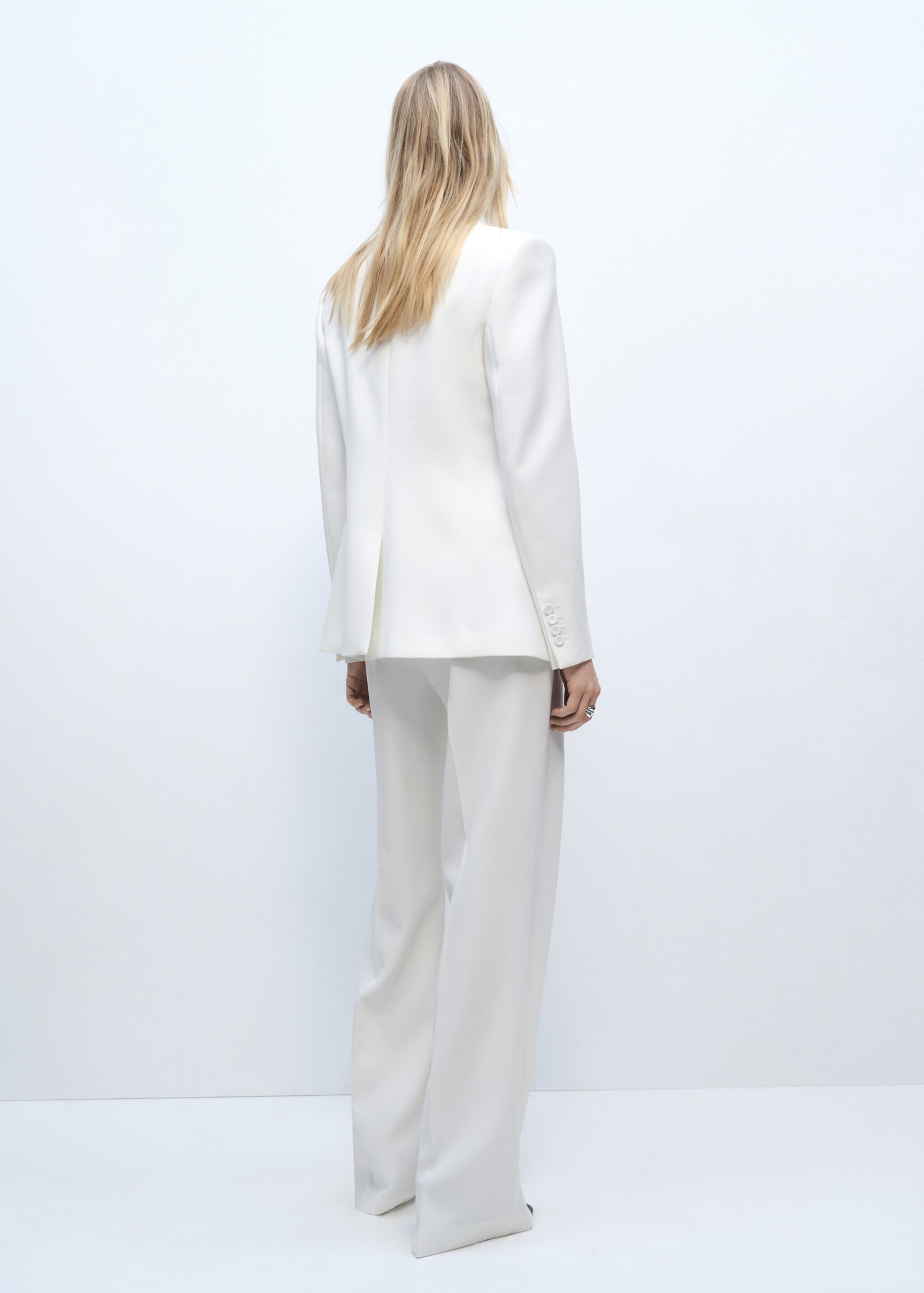 High-waist straight-fit suit trousers - Reverse of the article, Off White. Ref: 87036357-00.