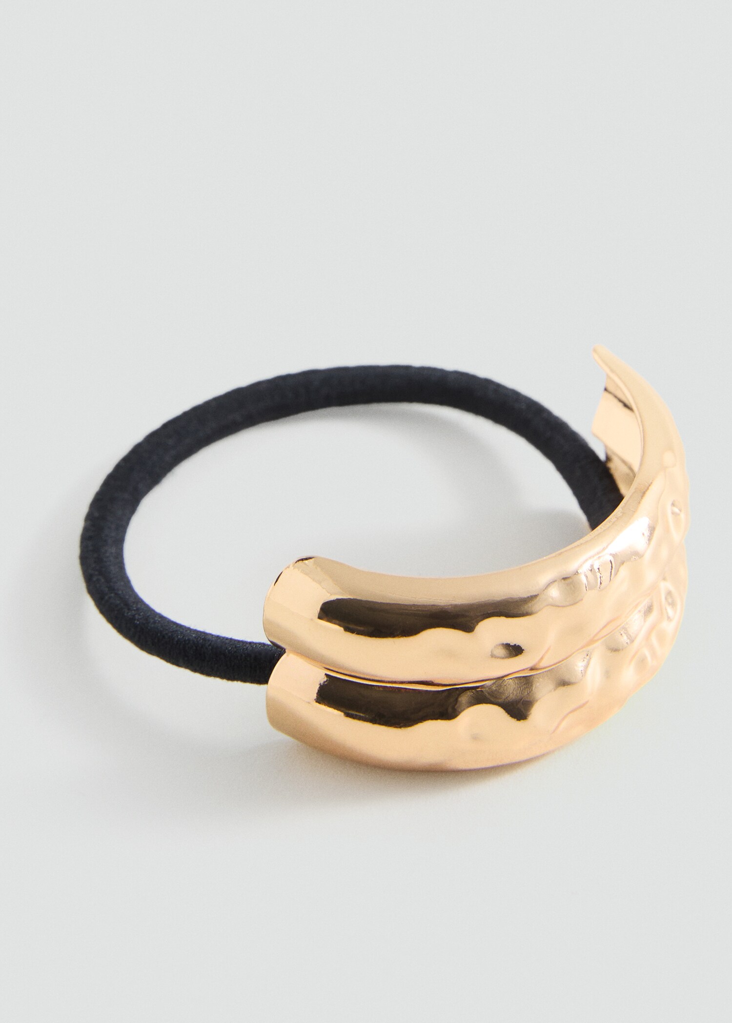 Haarelastiekje met metalen appliqué - Middenvlak