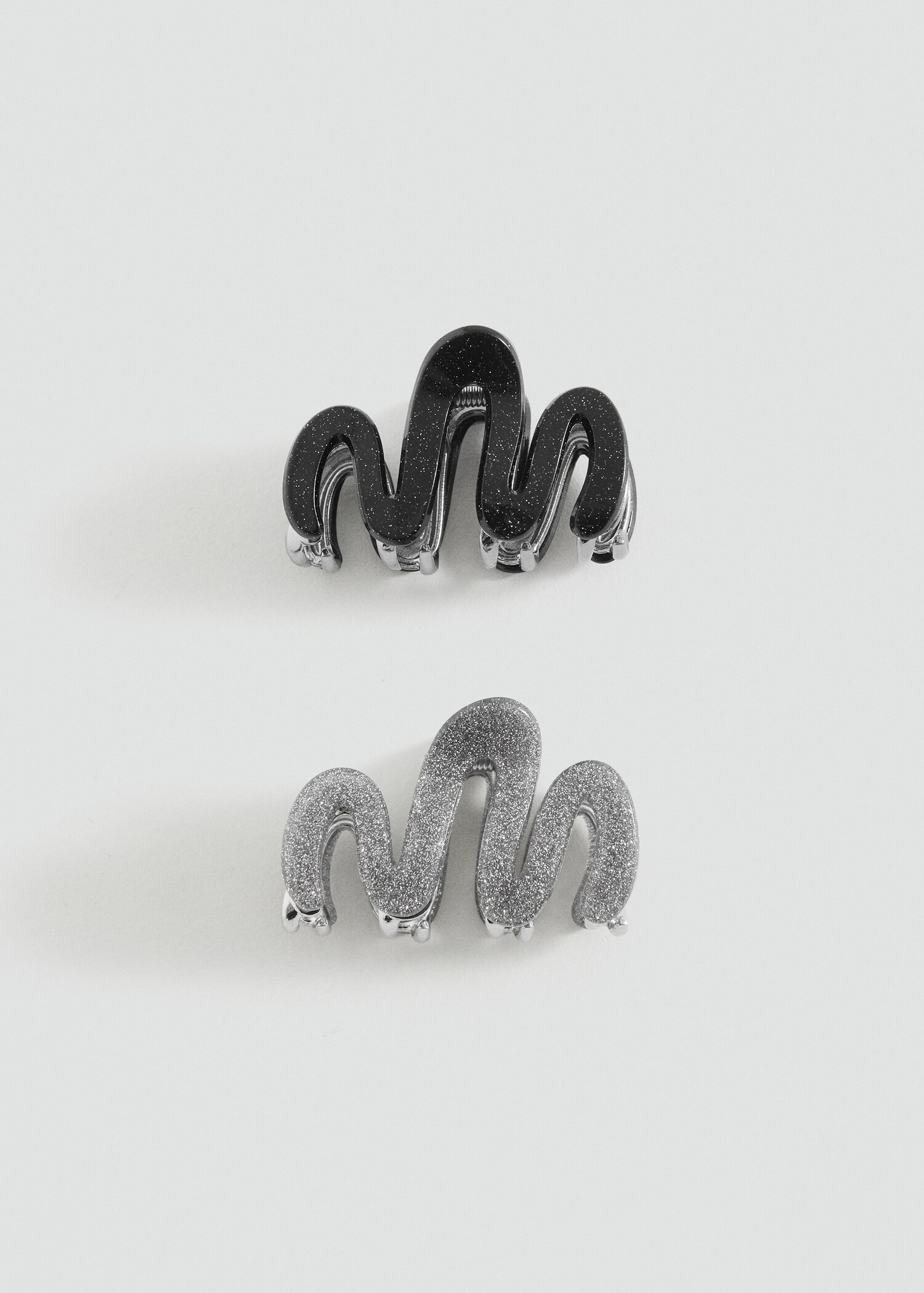 Set 2 pinzas pelo - Artículo sin modelo