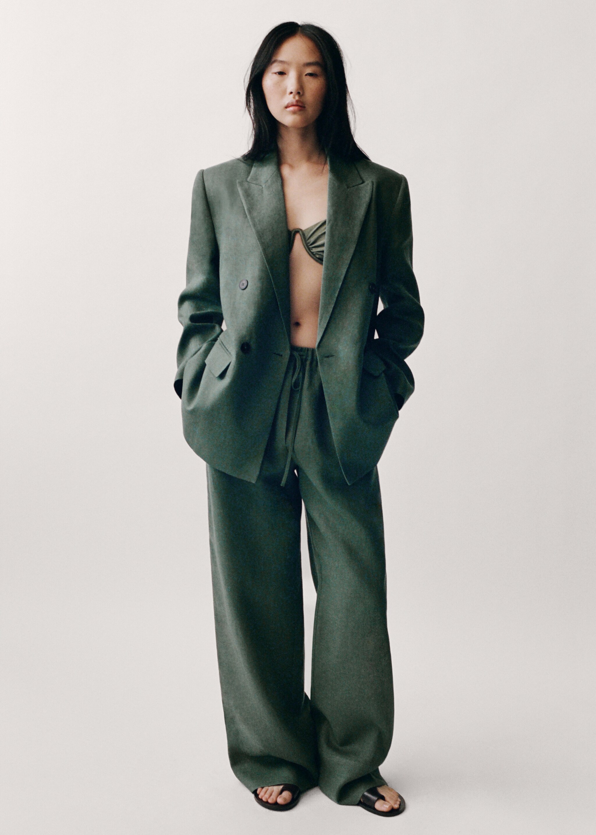Straight linen-blend trousers - Details of the article 7, Forest Green. Ref: 87036712-00.