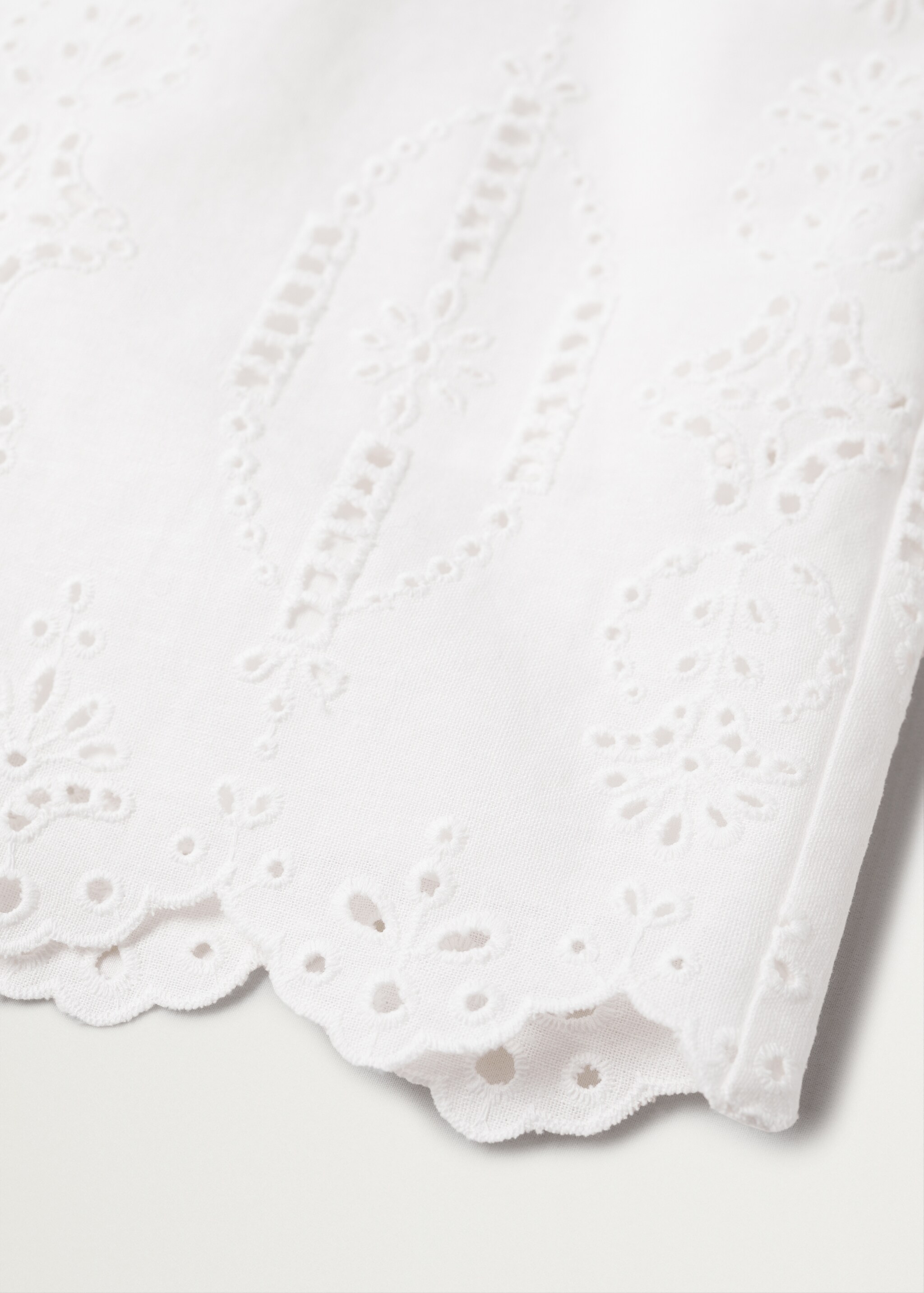 Short lino bordado suizo - Detalle del artículo 8