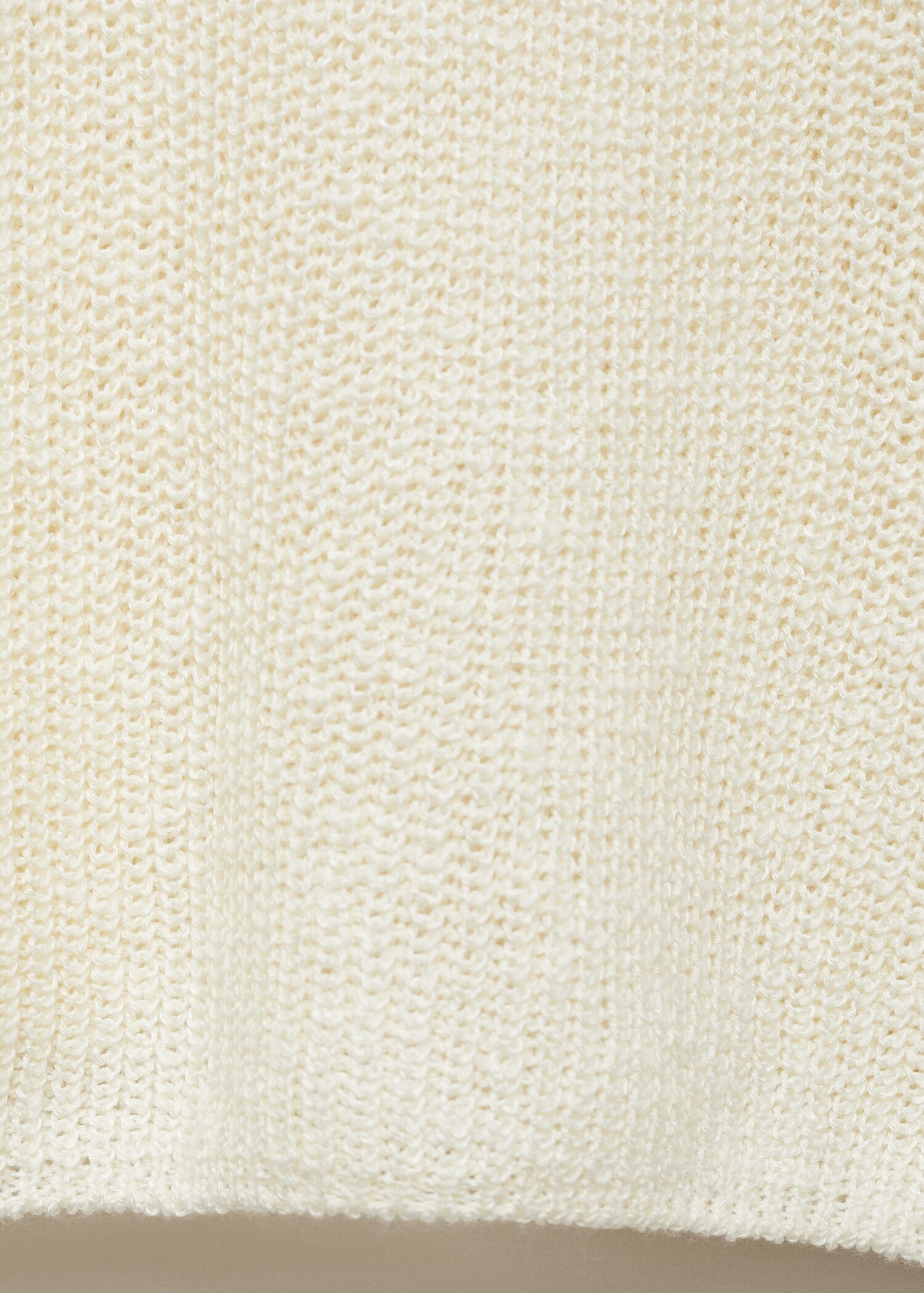 V-neck knit sweater - Details of the article 0