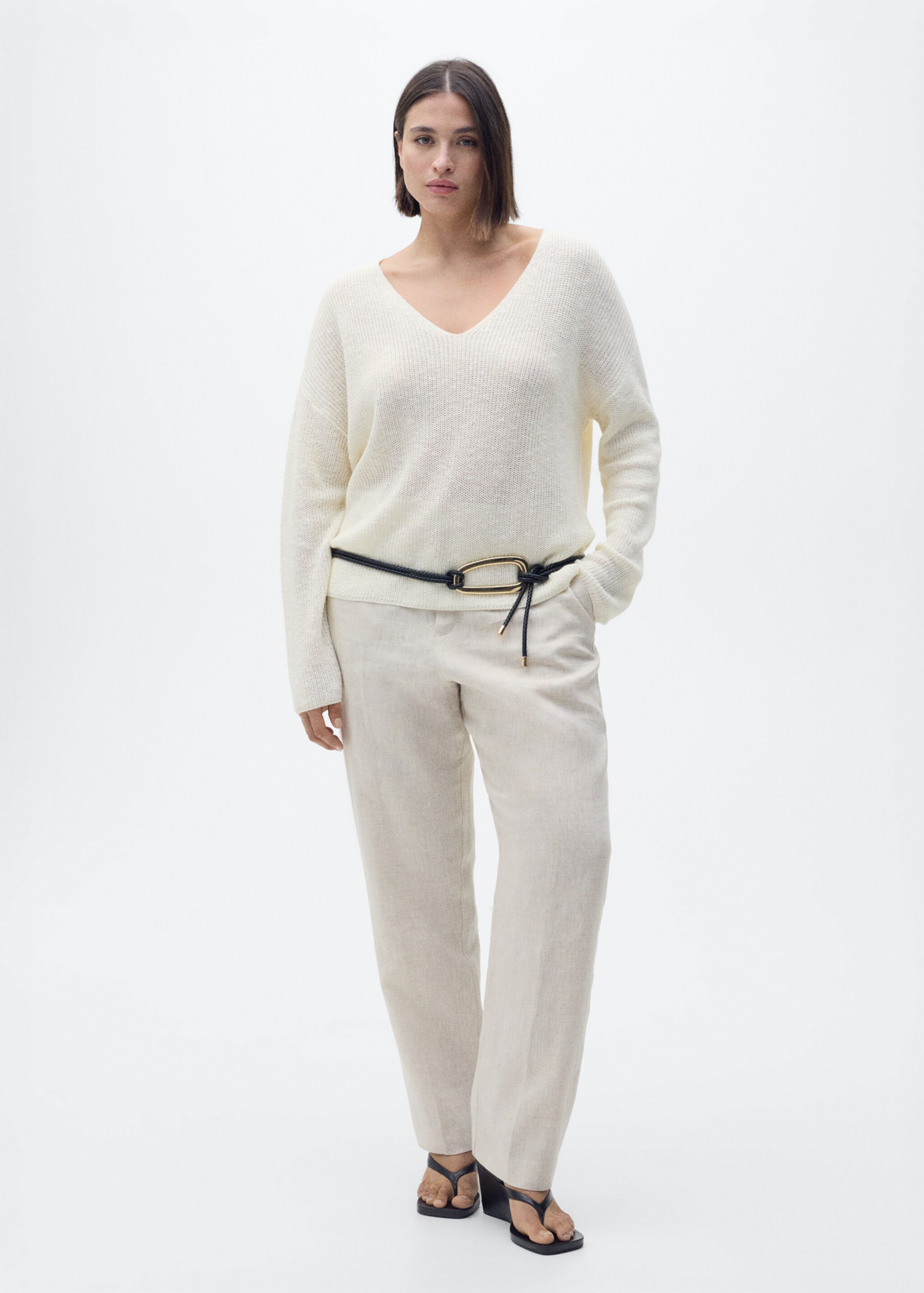 V-neck knit sweater - Details of the article 3, Ecru. Ref: 87037165-00.