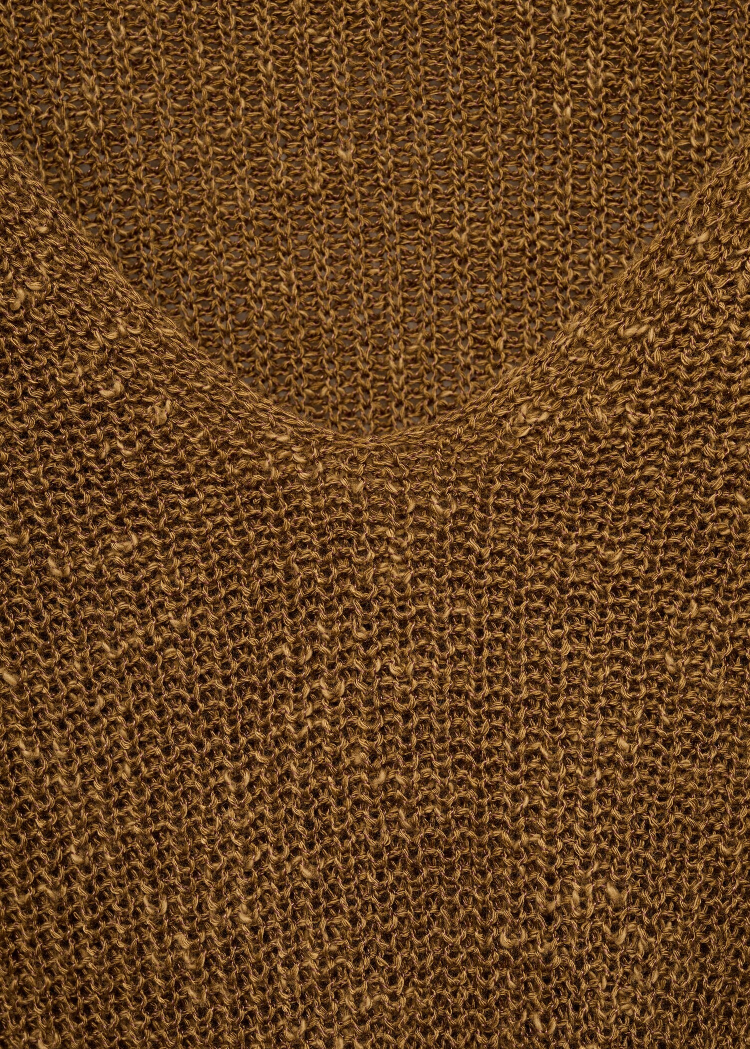 V-neck knit sweater - Details of the article 8