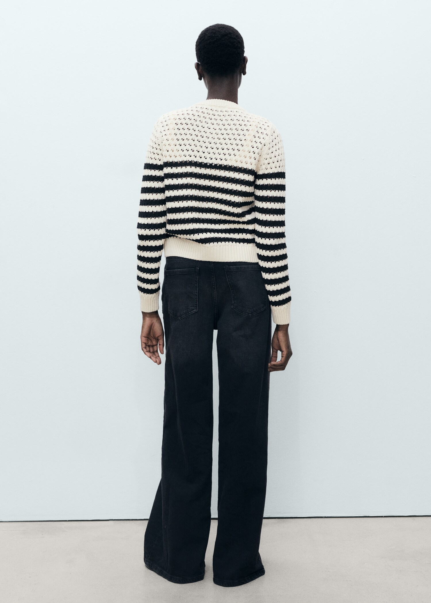 Striped openwork knitted cardigan - Reverse of the article