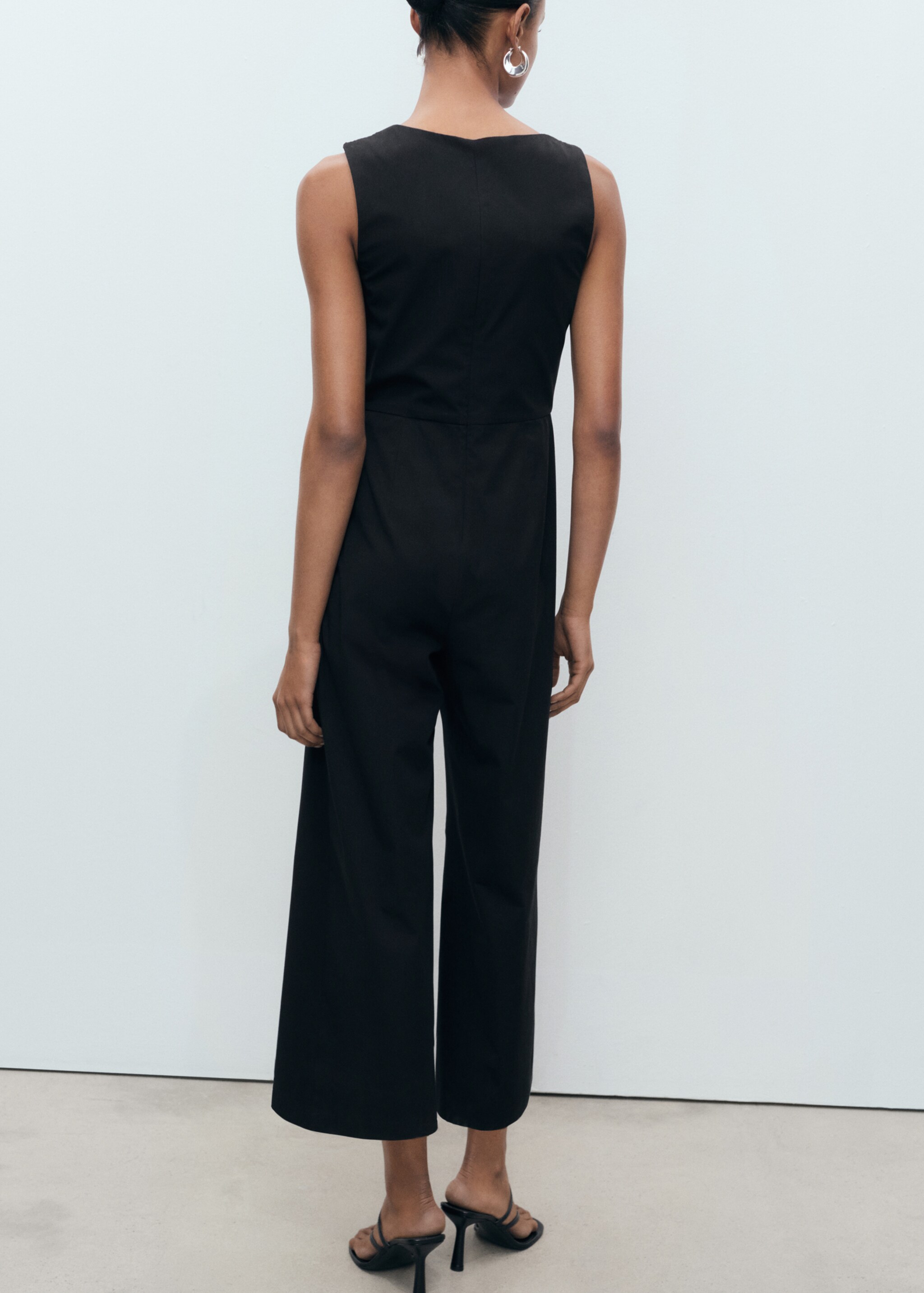 Long culotte jumpsuit with draped neck - Reverse of the article, Black. Ref: 87037195-00.