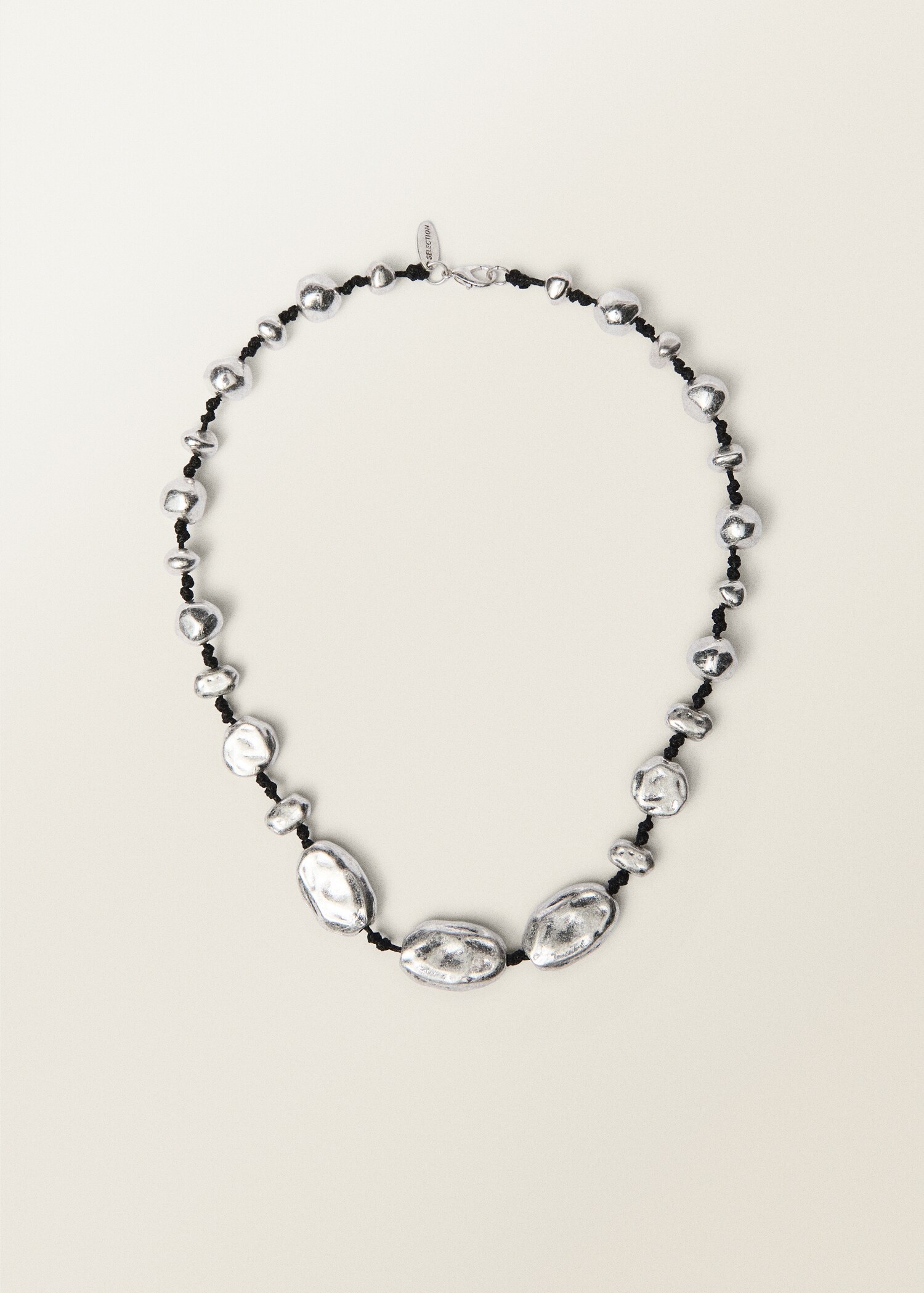 Ketting met gecombineerde kralen - Artikel zonder model