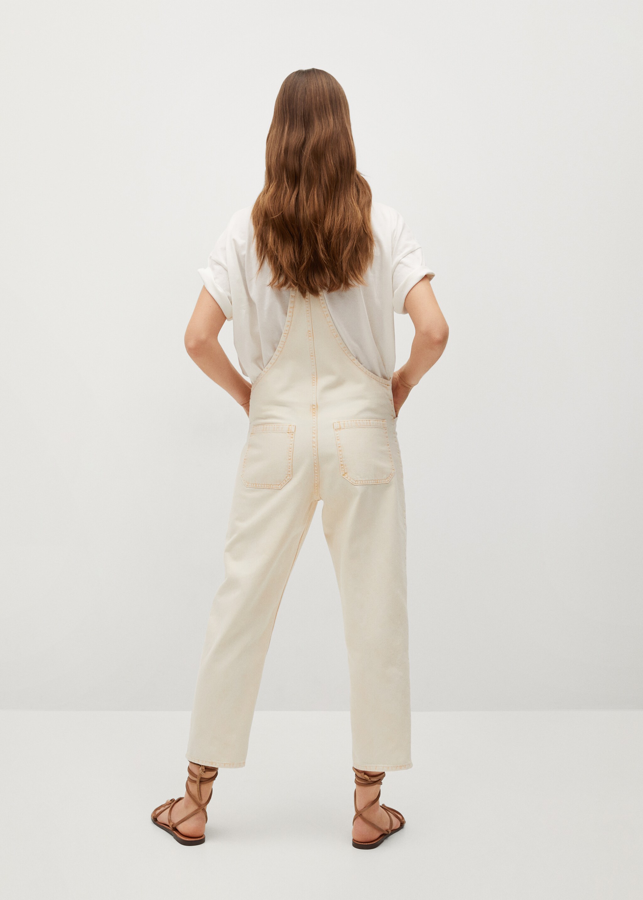 Peto denim bolsillos - Reverso del artículo