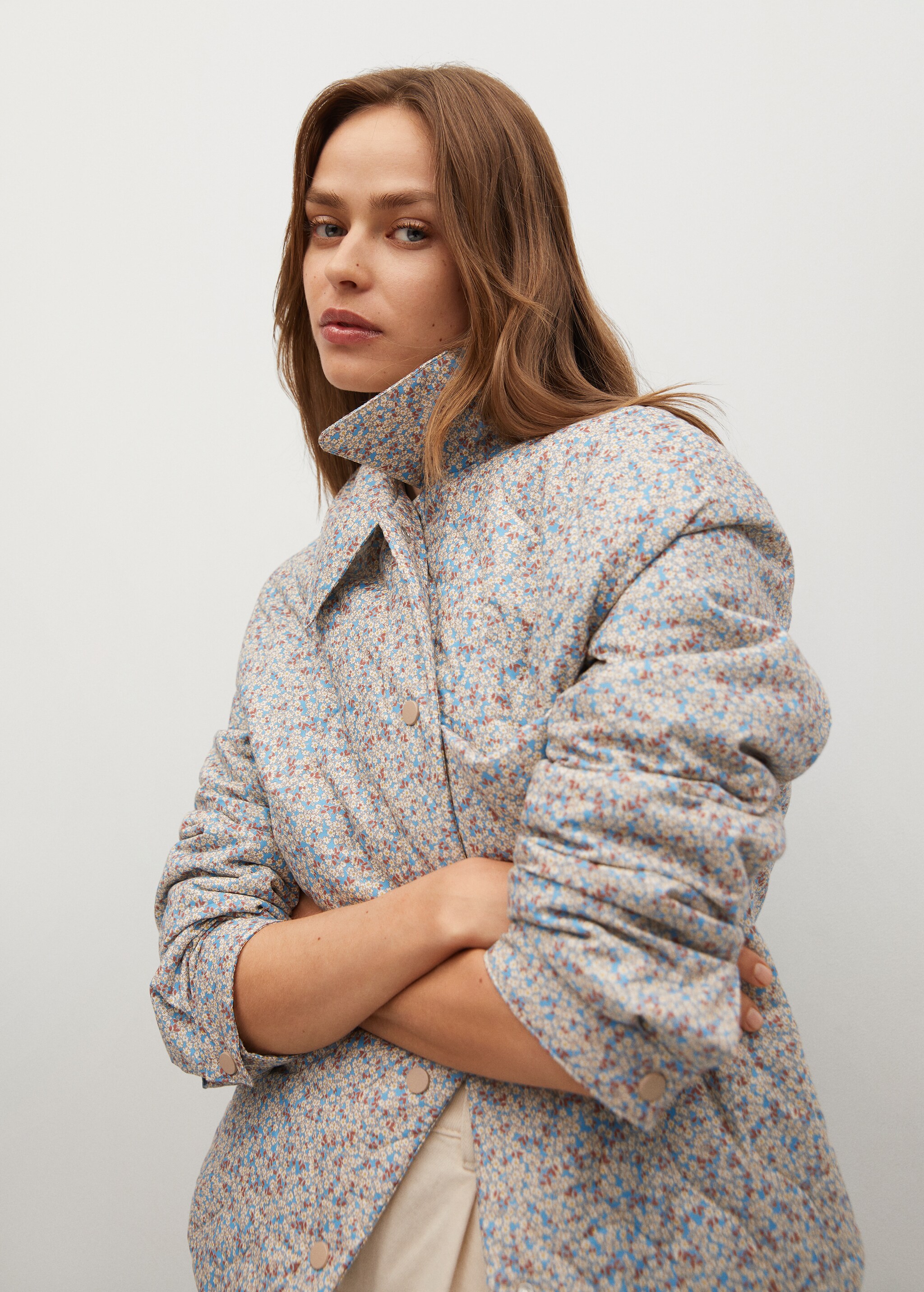 Chaqueta acolchada estampada - Plano medio