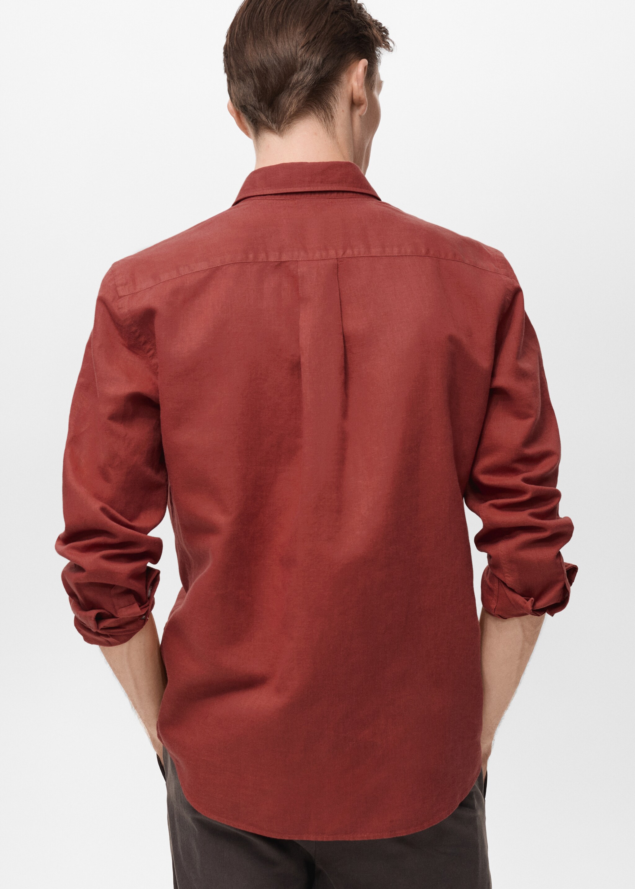 Linen-blend shirt - Reverse of the article, Red. Ref: 87037891-00.