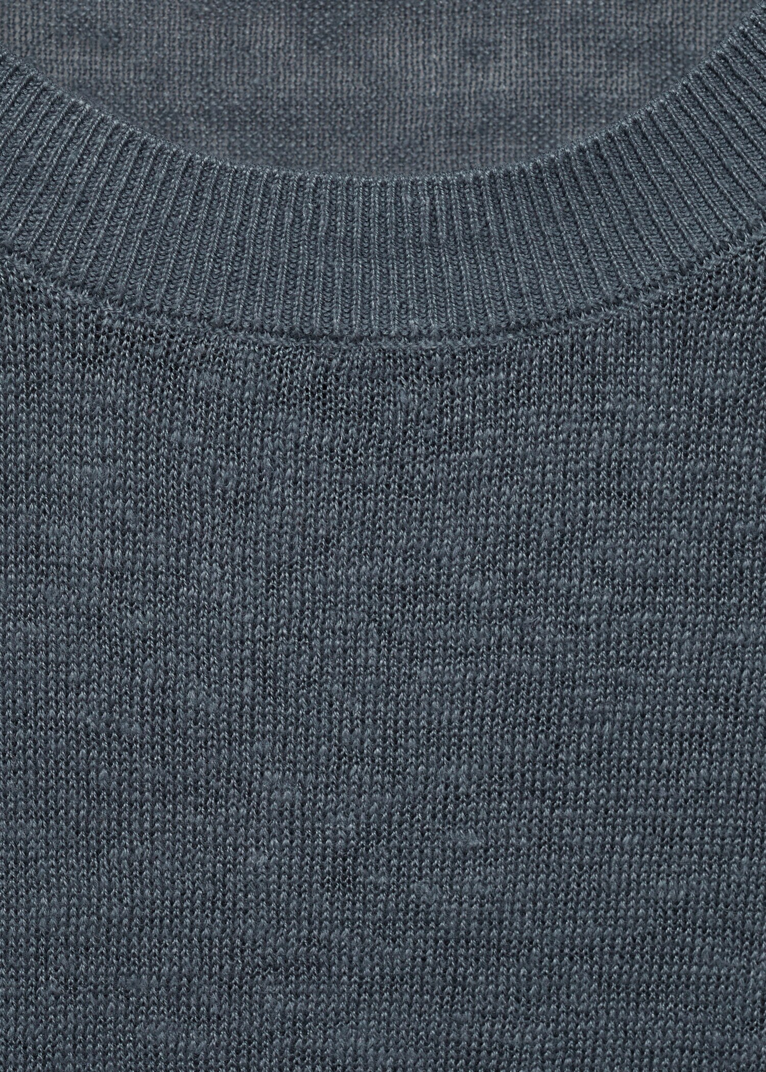 100% linen t-shirt with ribbed trim - Details of the article 0