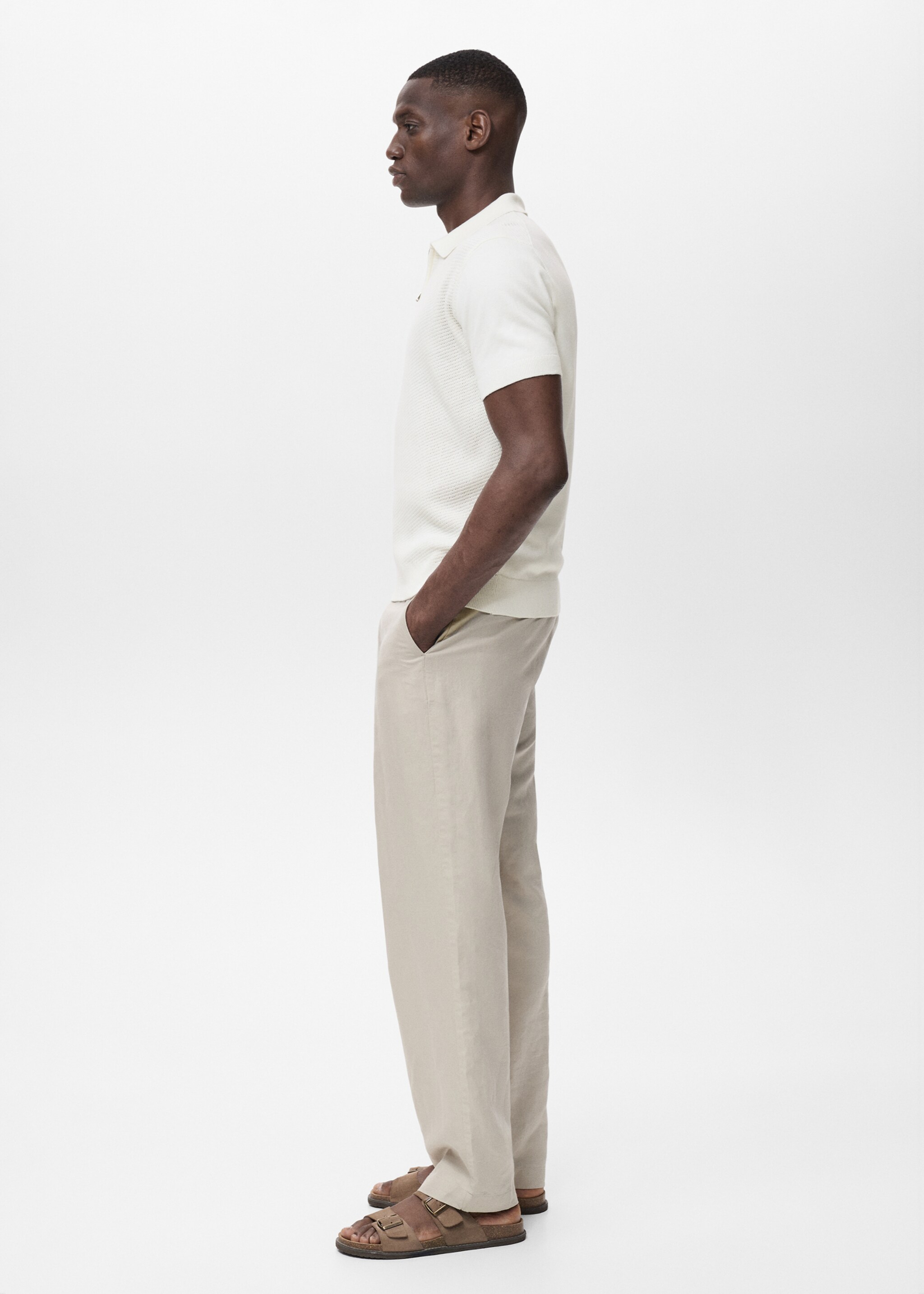 Openwork knitted polo shirt with zip - Details of the article 2, Ecru. Ref: 87037899-00.