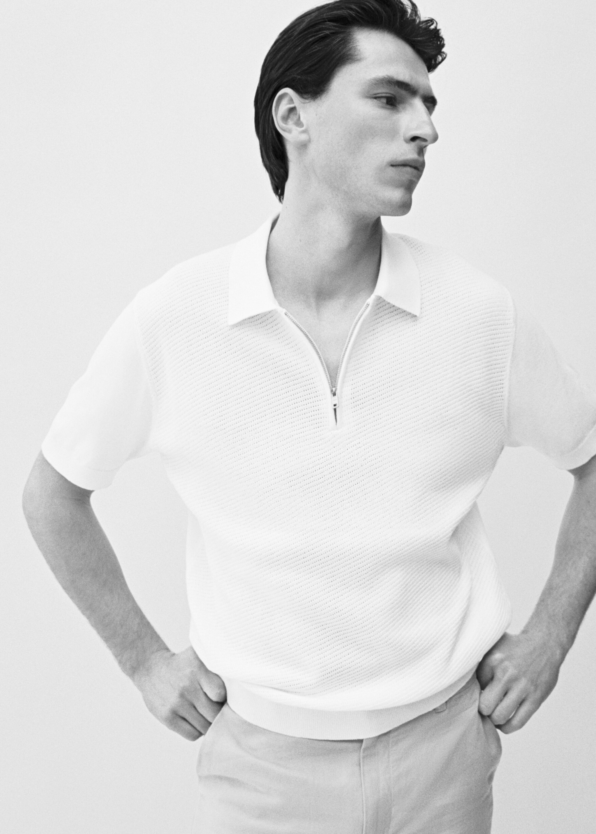 Openwork knitted polo shirt with zip - Details of the article 3, Ecru. Ref: 87037899-00.