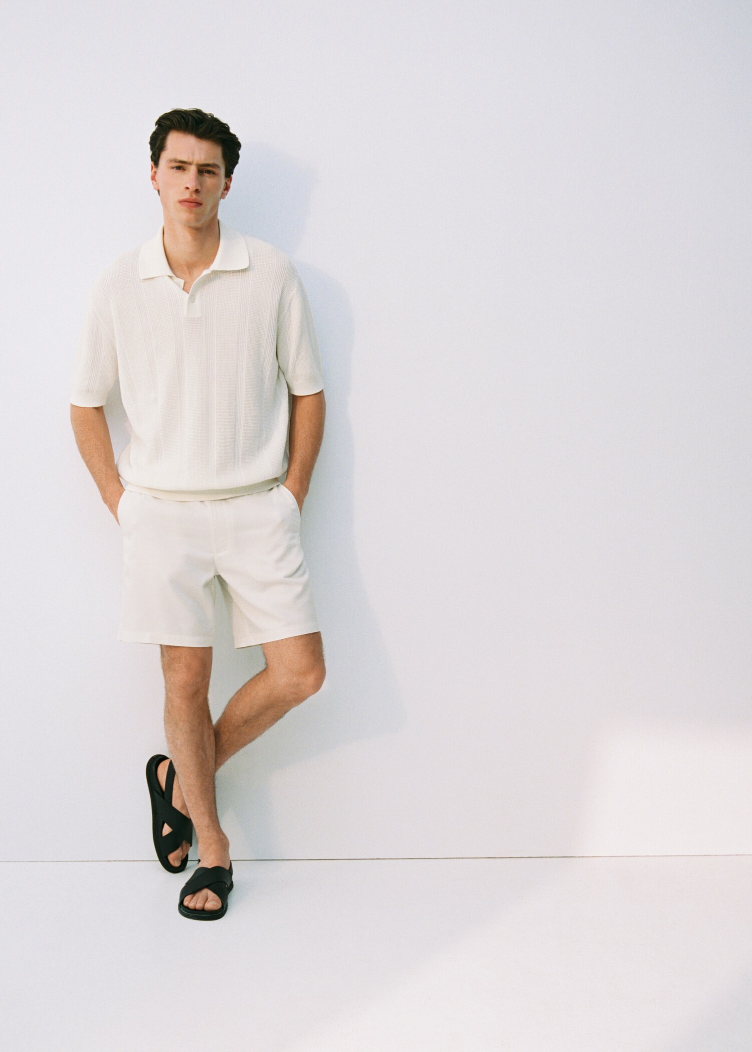 Striped openwork knitte polo shirt - Details of the article 3