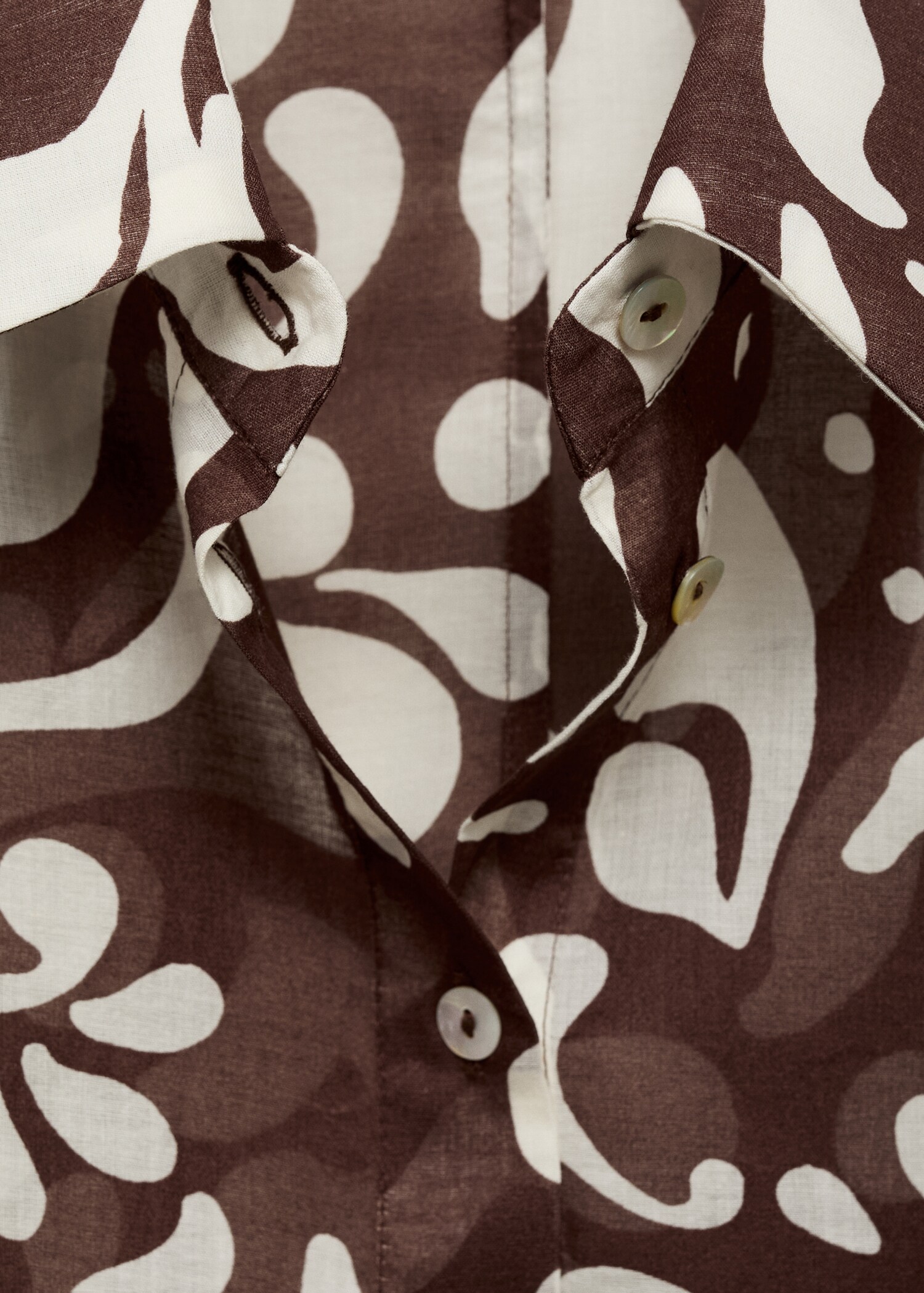 Printed cotton shirt - Details of the article 8