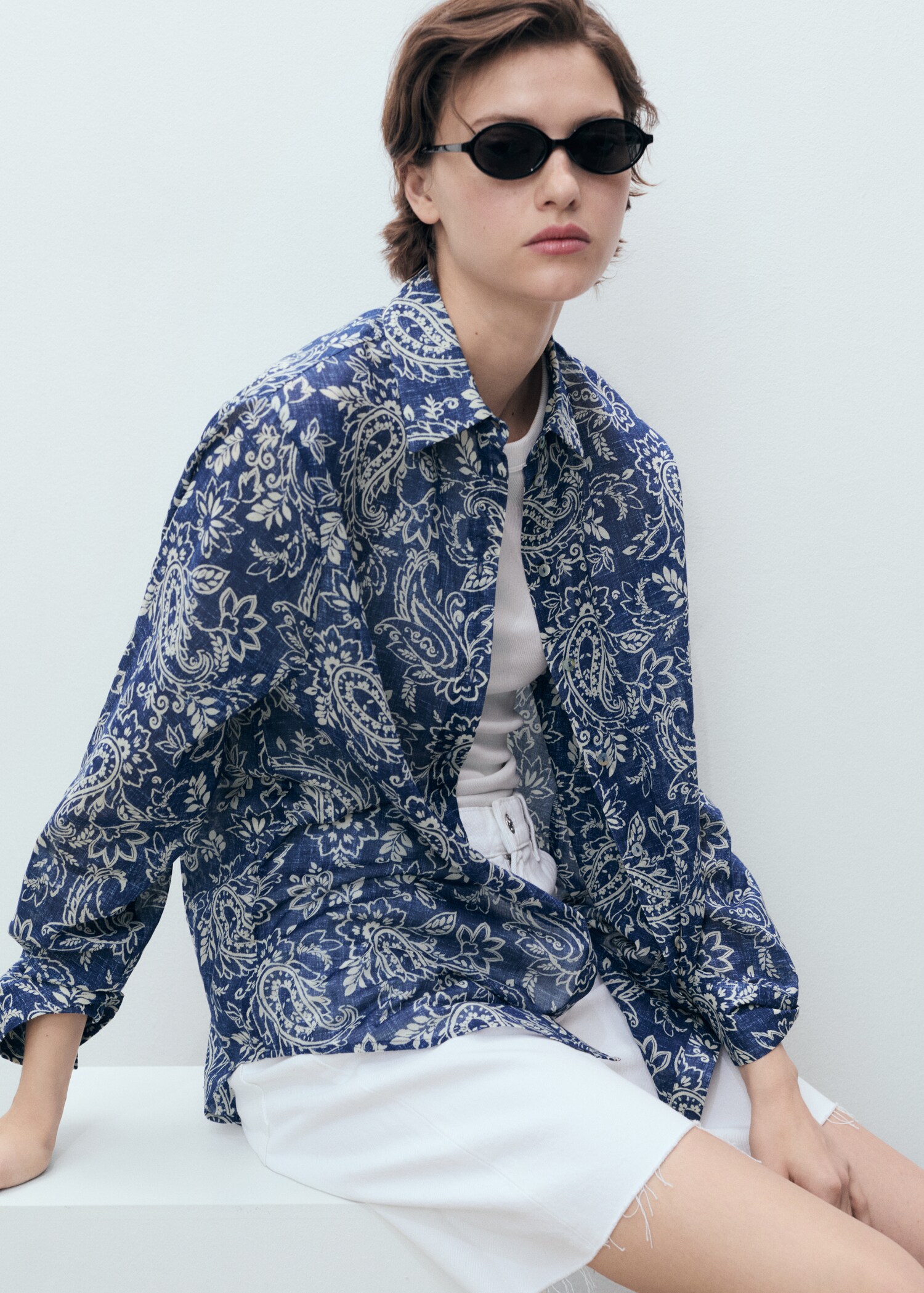 Printed cotton shirt - Details of the article 2