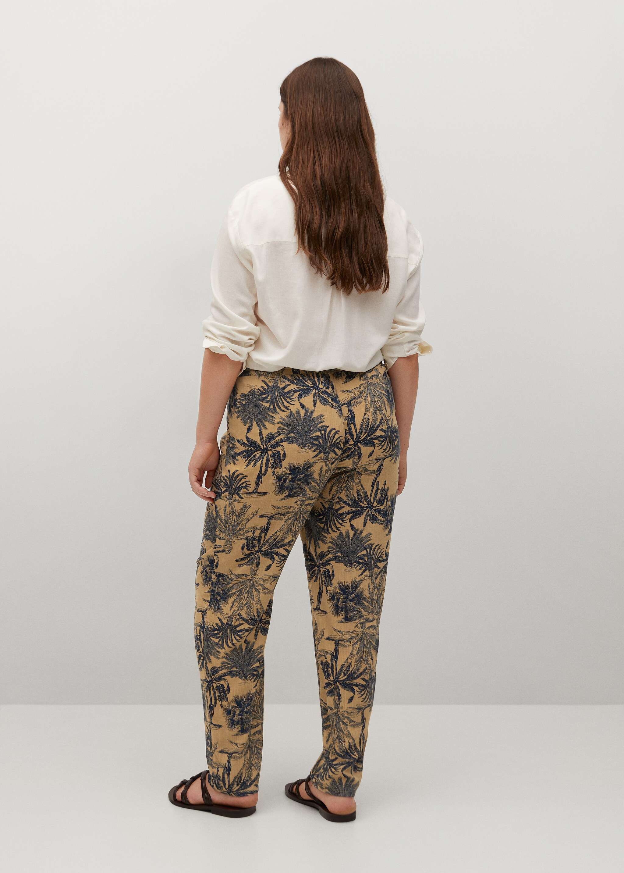 Flowy printed trousers - Reverse of the article
