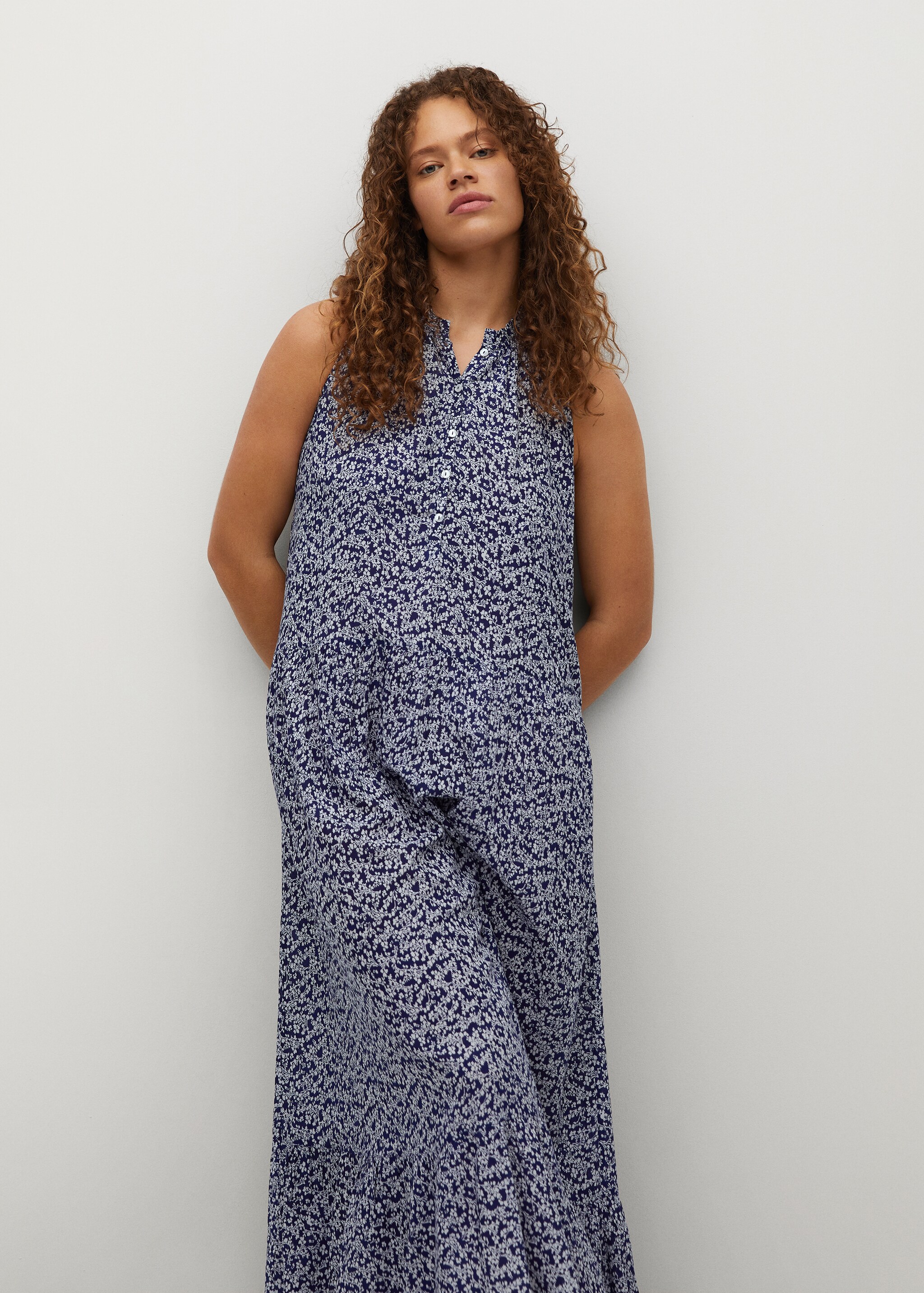 Vestido fluido estampado - Plano medio