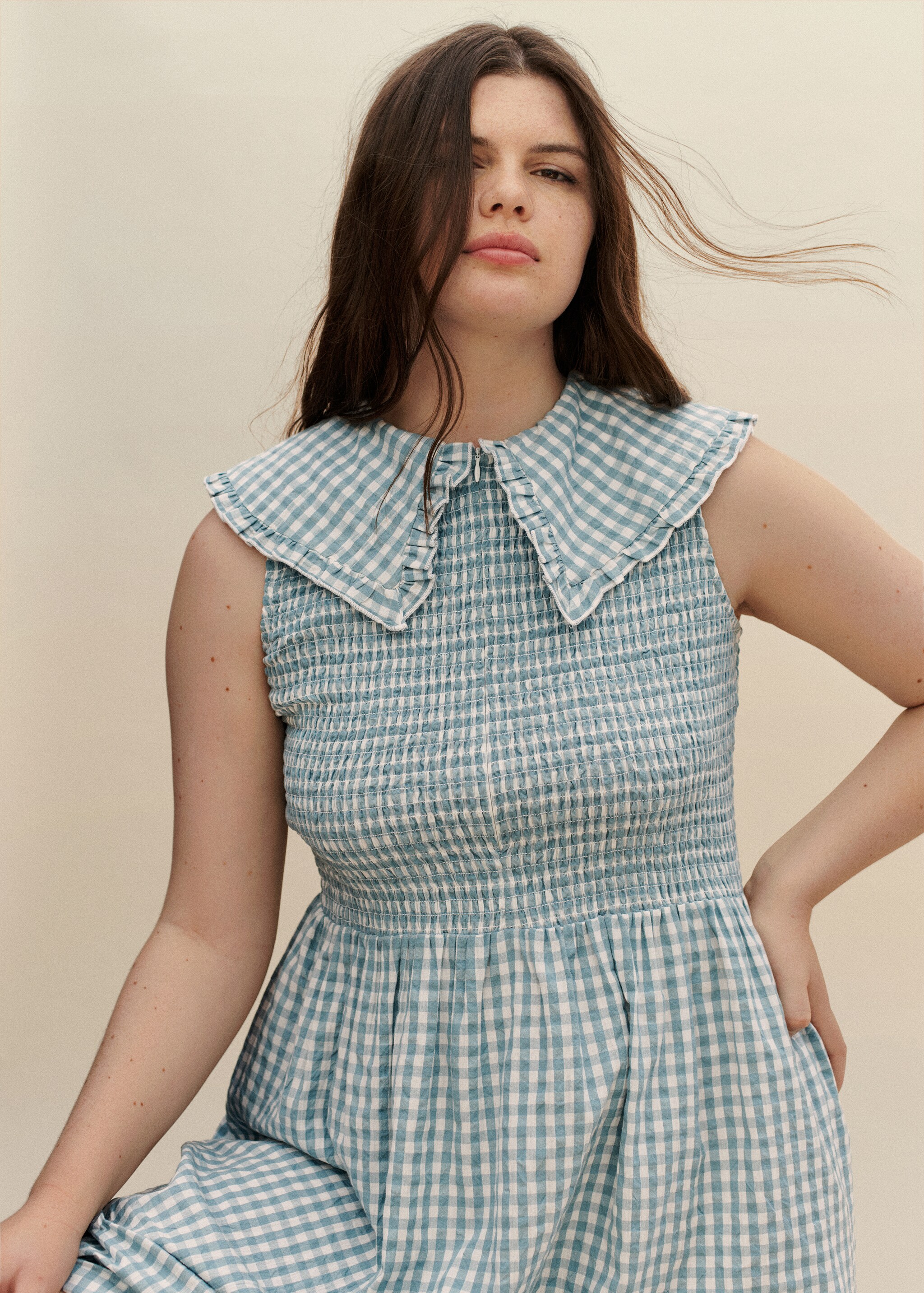 Gingham check dress - Details of the article 5