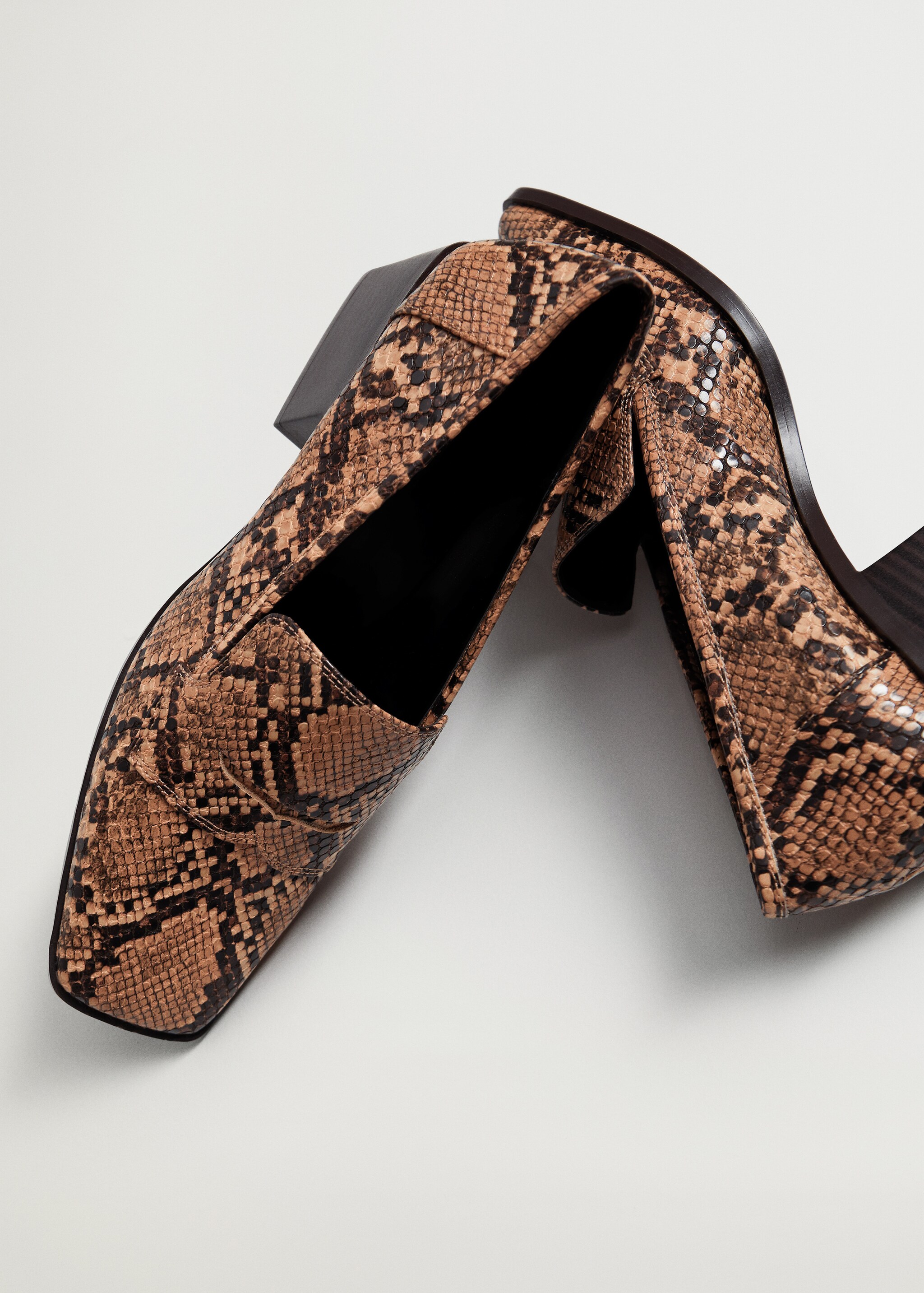 Mocasín efecto serpiente - Detalle del artículo 3