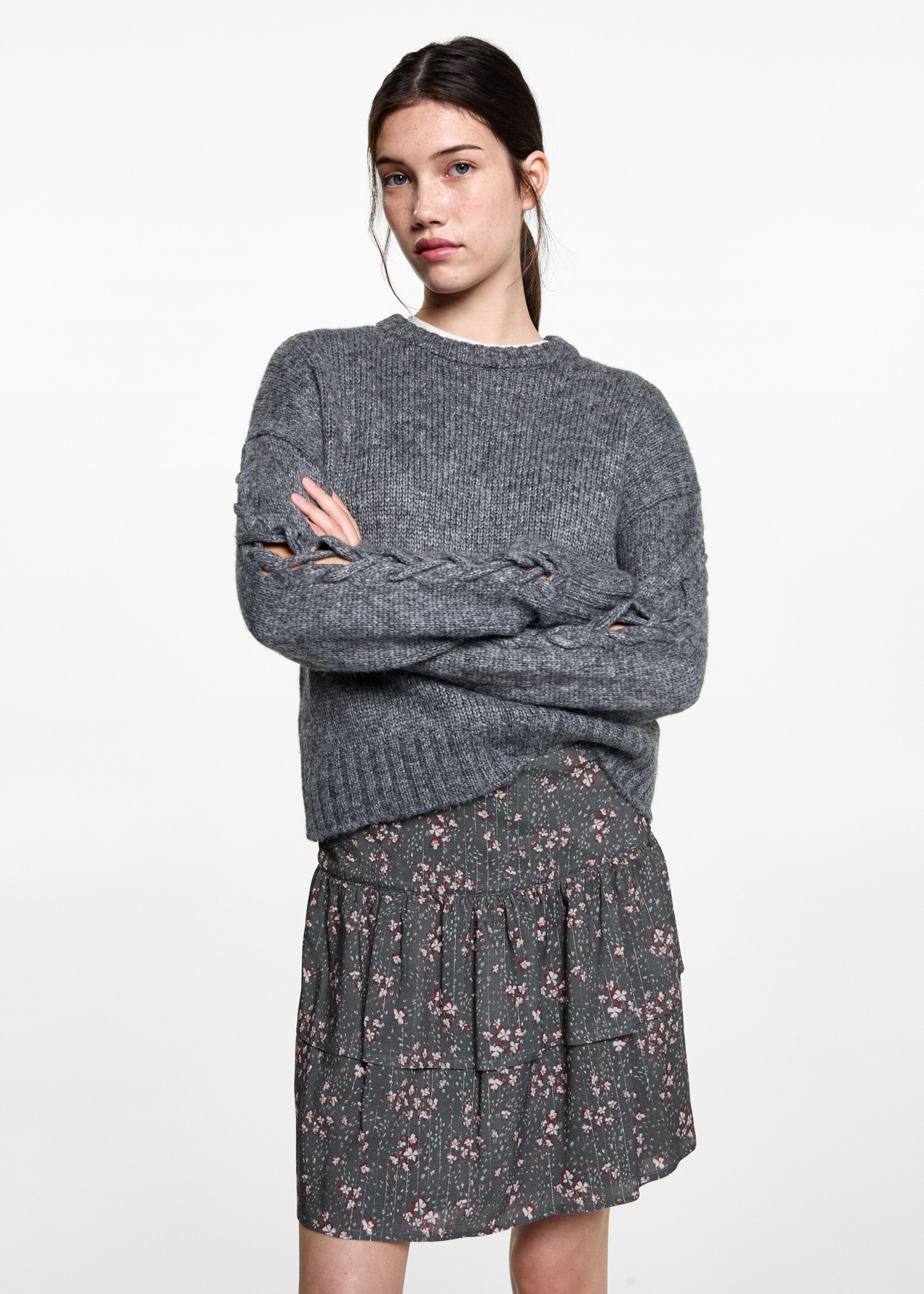 Falda estampada volantes - Plano medio, Gris antracita. Ref: 87040261-00.