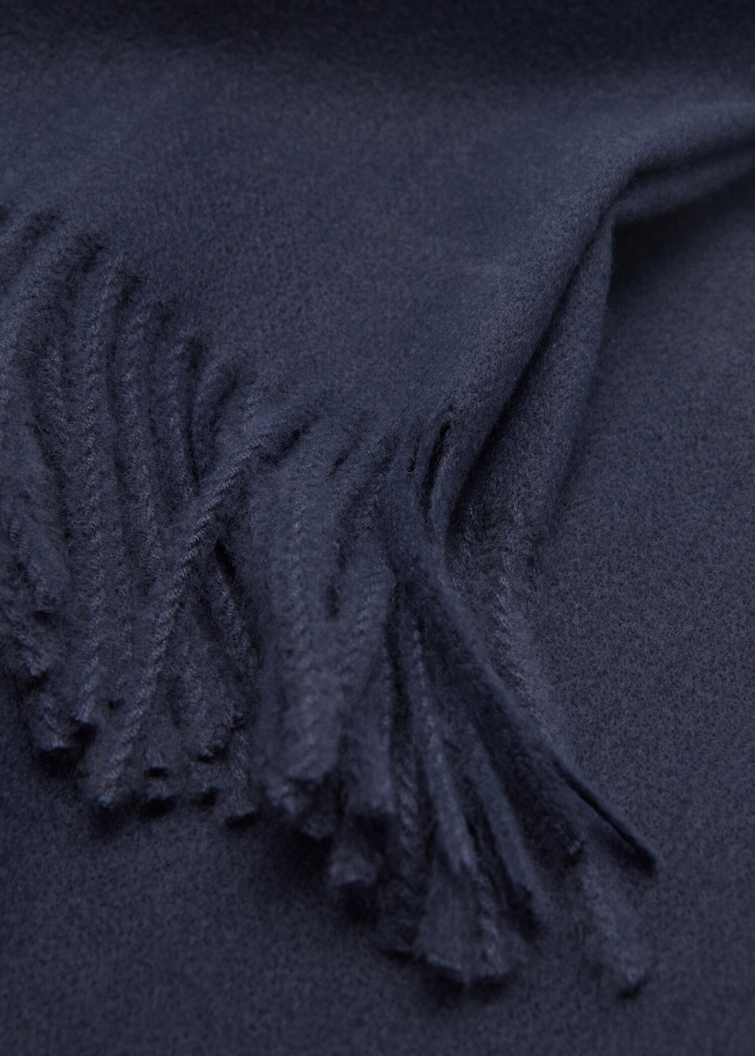 Fringed edge scarf - Medium plane