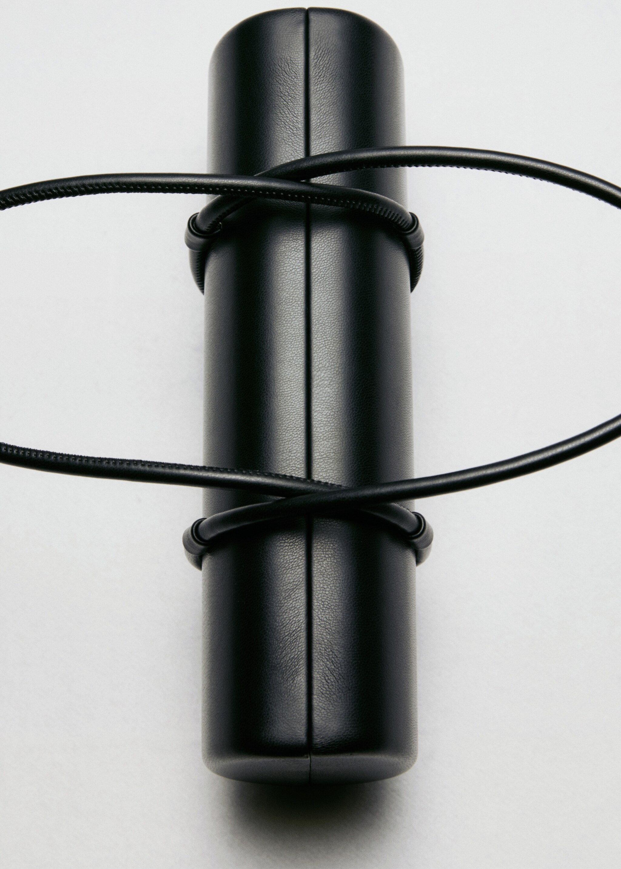 Bossa clutch doble nansa - Detall de l'article 7, Negre. Ref: 87040276-00.