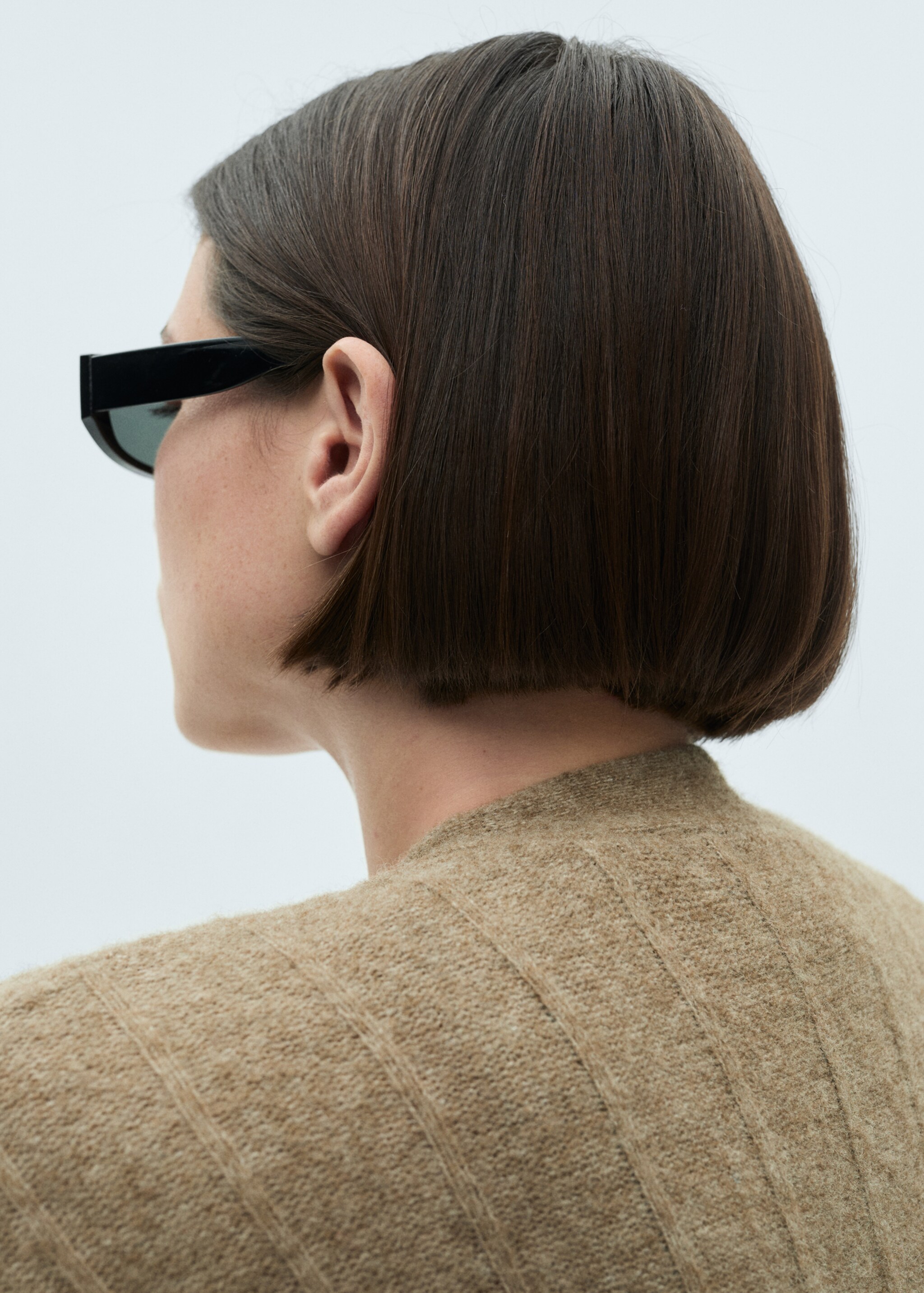 Cárdigan largo botones - Detalle del artículo 4, Verde medio. Ref: 87040282-00.