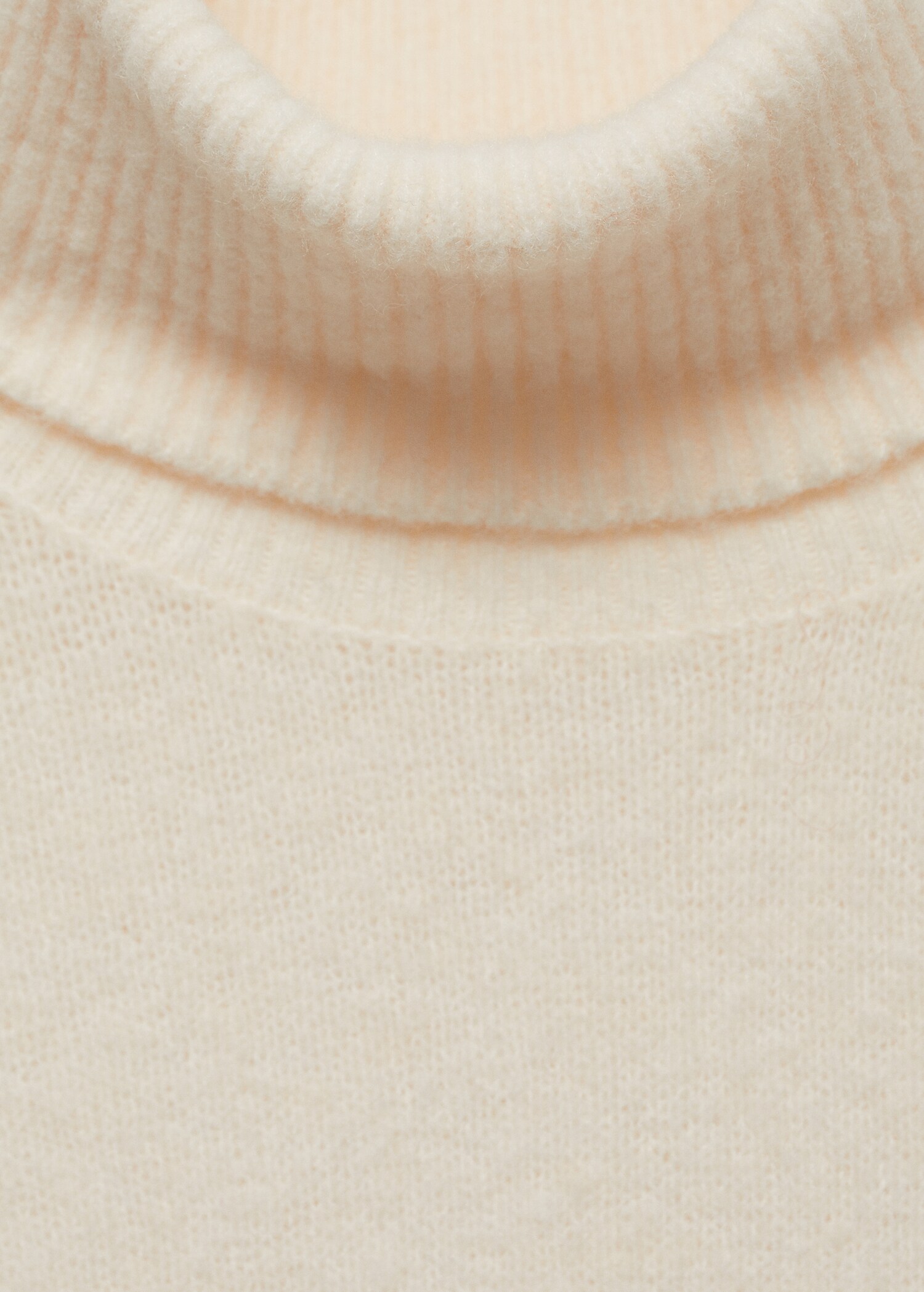 Knitted turtleneck dress - Details of the article 8