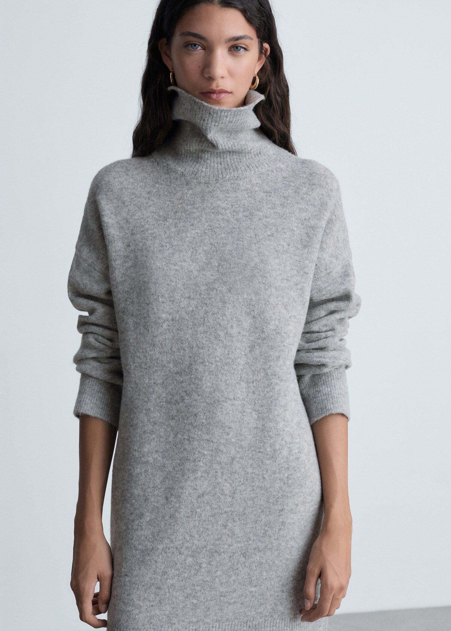 Knitted turtleneck dress - Medium plane
