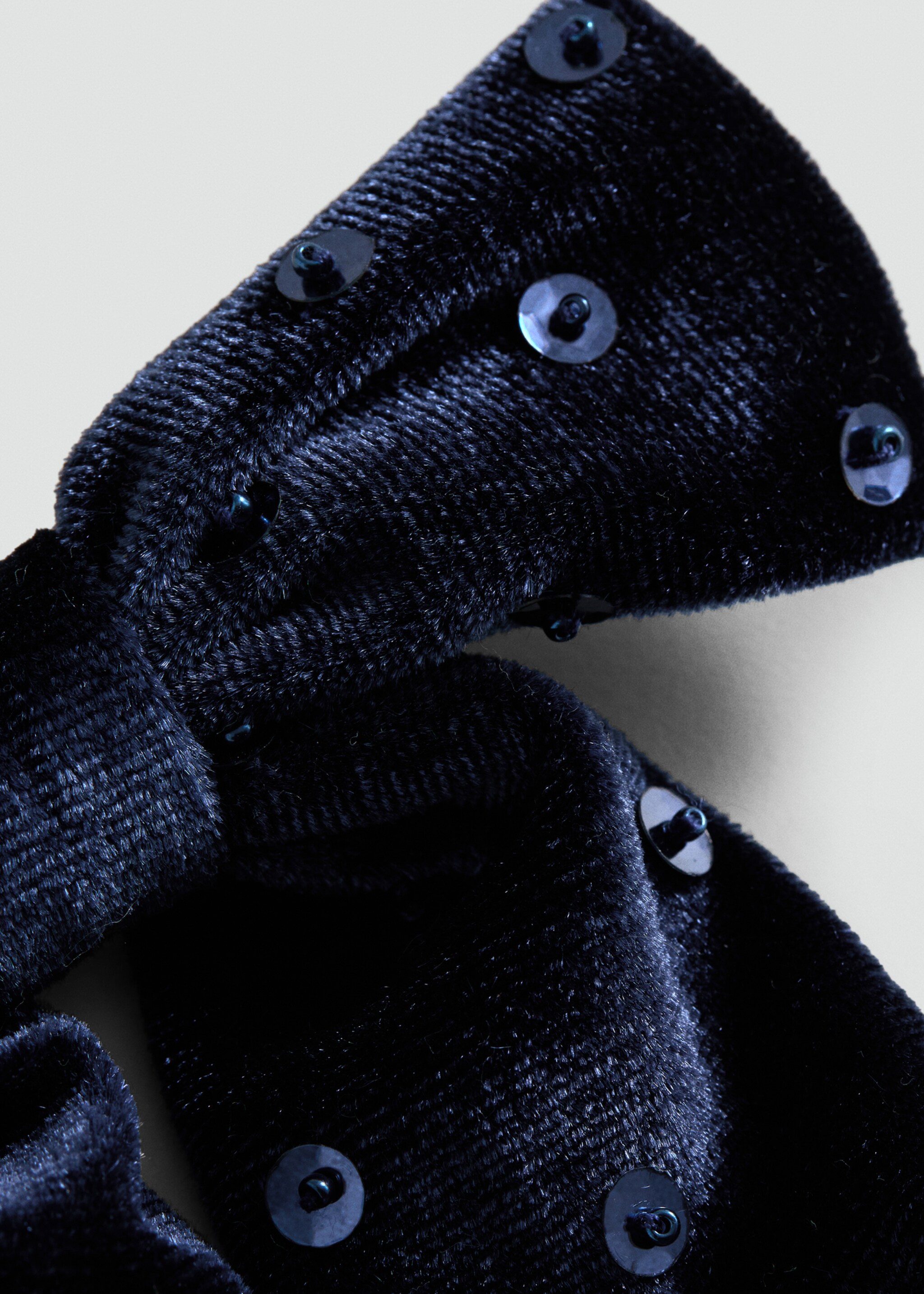 Bow hairclip - Details of the article 1, Night Blue. Ref: 87040306-00.