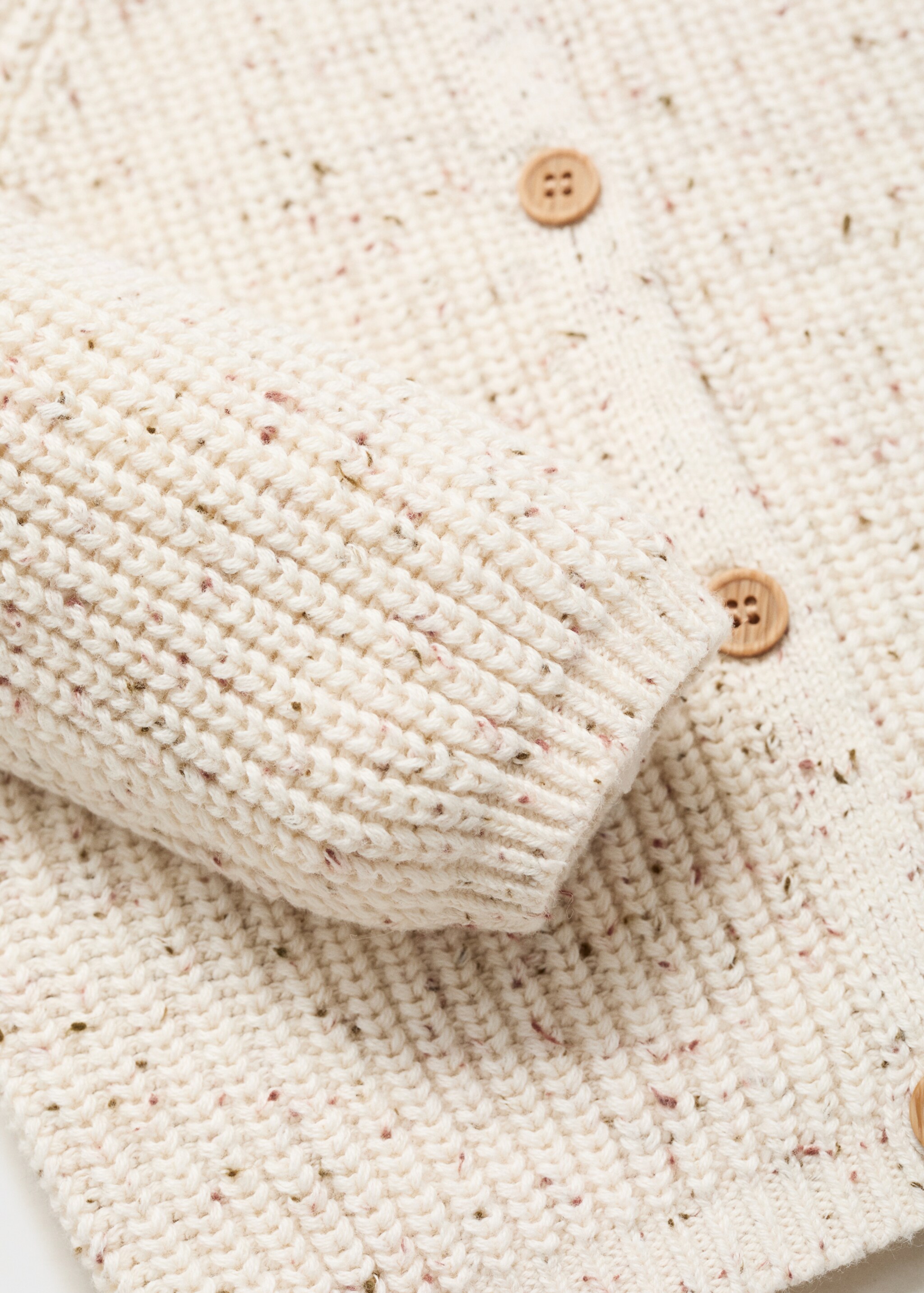 Knitted button cardigan - Details of the article 0, Ecru. Ref: 87040321-00.