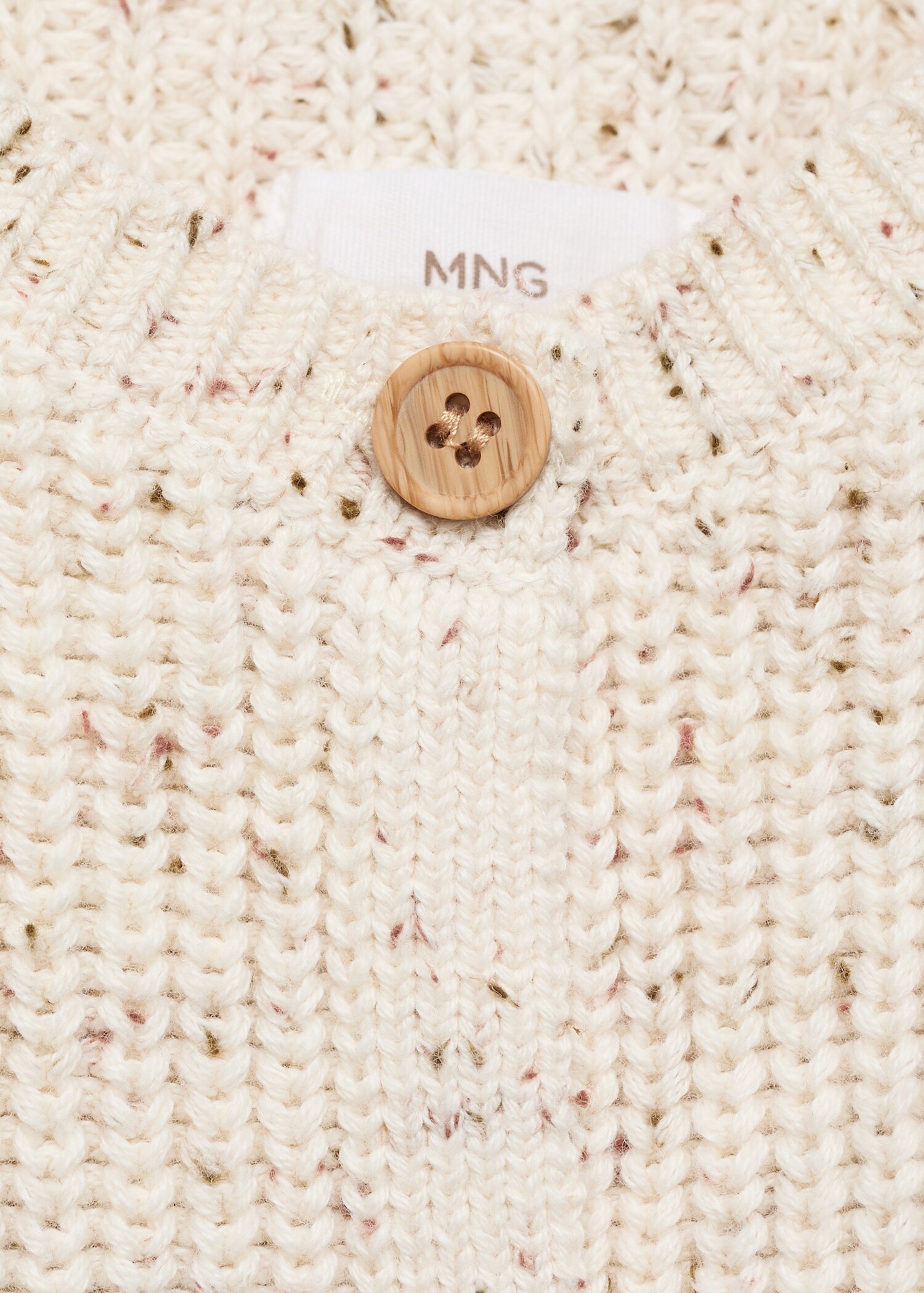 Knitted button cardigan - Details of the article 8