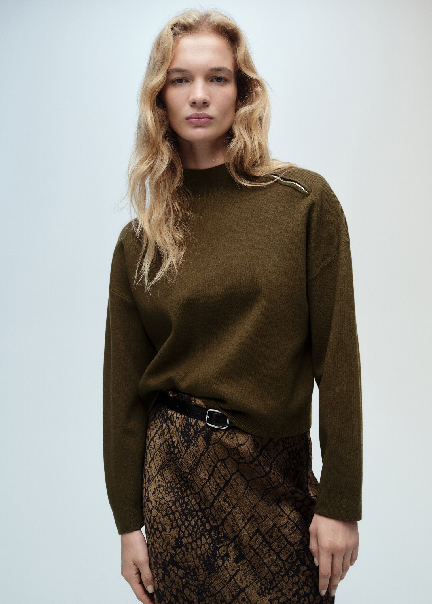 Perkins-neck sweater with zip - Medium plane