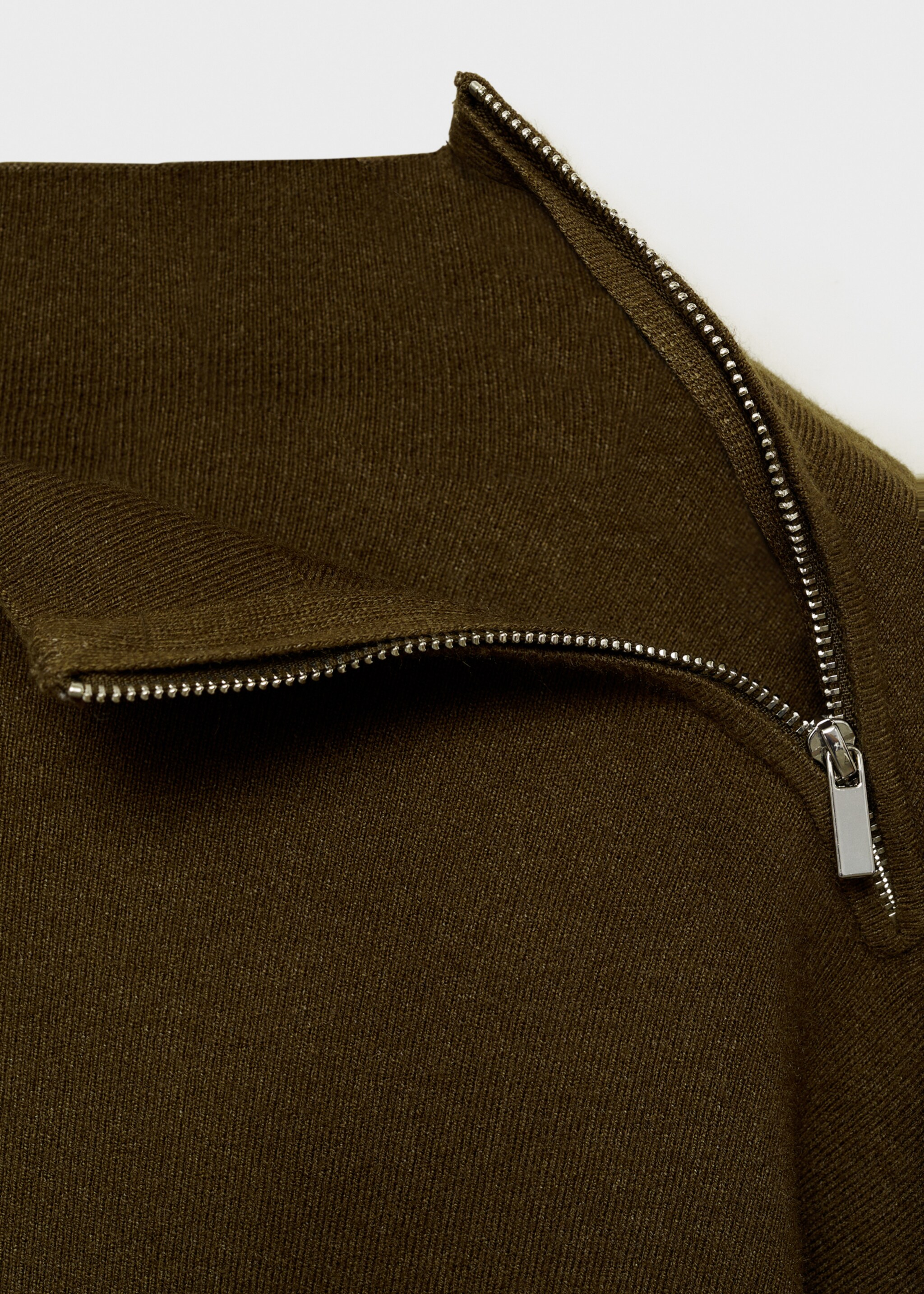 Πουλόβερ ψηλός γιακάς φερμουάρ - Λεπτομέρεια του προϊόντος 8, Χακί. Ref: 87040352-00.