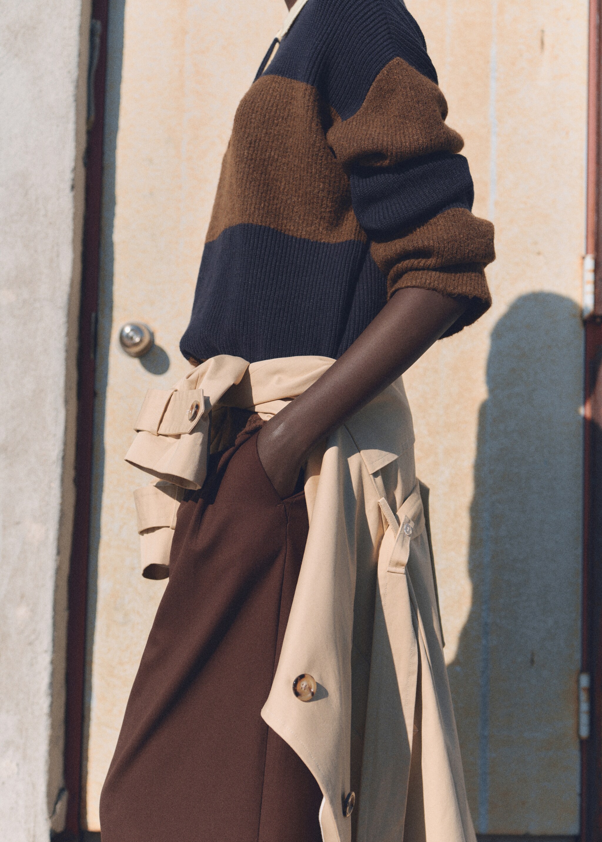 Pull-over rayures col polo - Détail de l'article 6, Bleu marine foncé. Ref: 87040356-00.