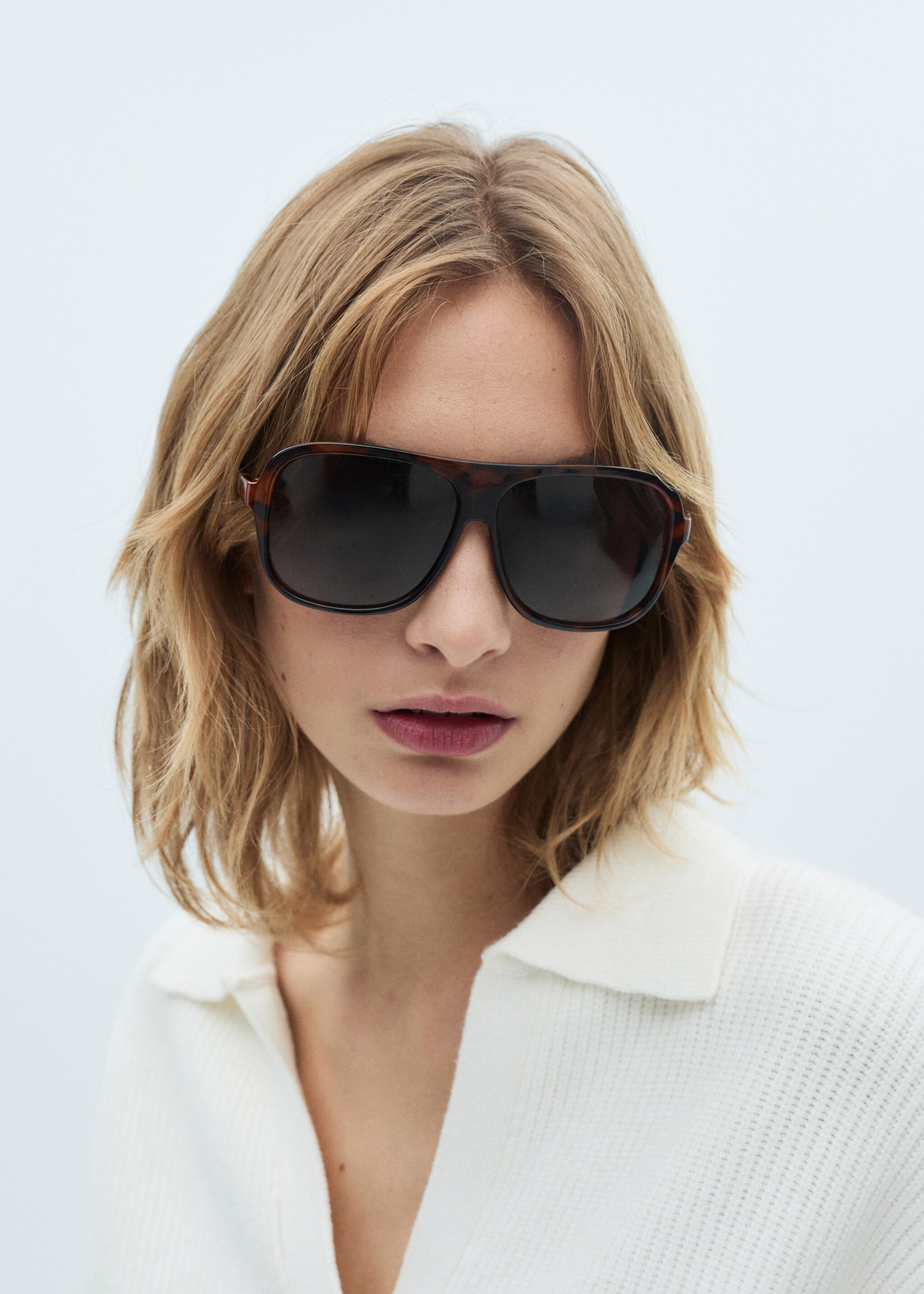 Strickpullover mit Poloshirt-Kragen - Detail des Artikels 1, Ecru. Ref: 87040357-00.