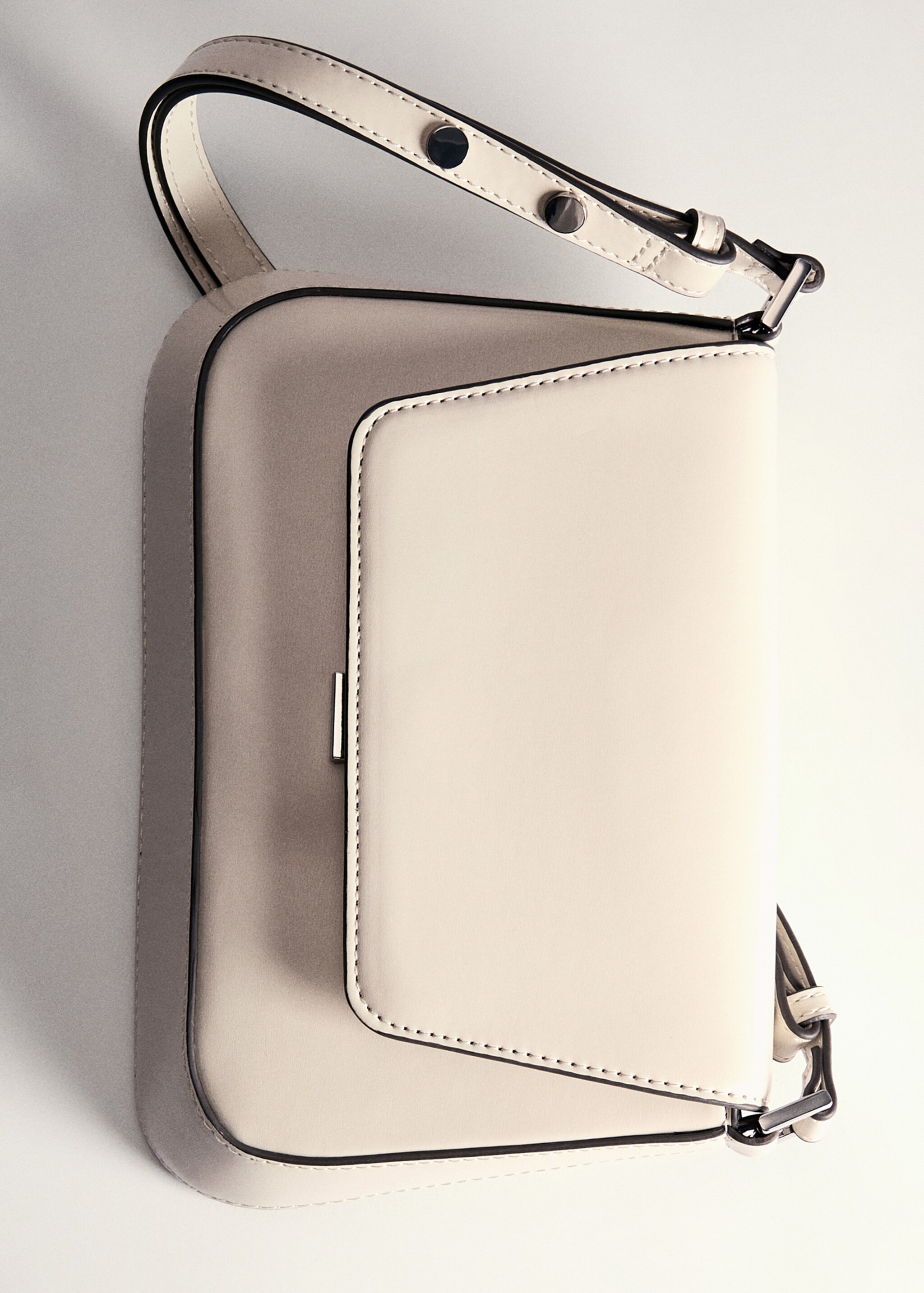 Shoulder bag with strap - Details of the article 5, Off White. Ref: 87040358-00.