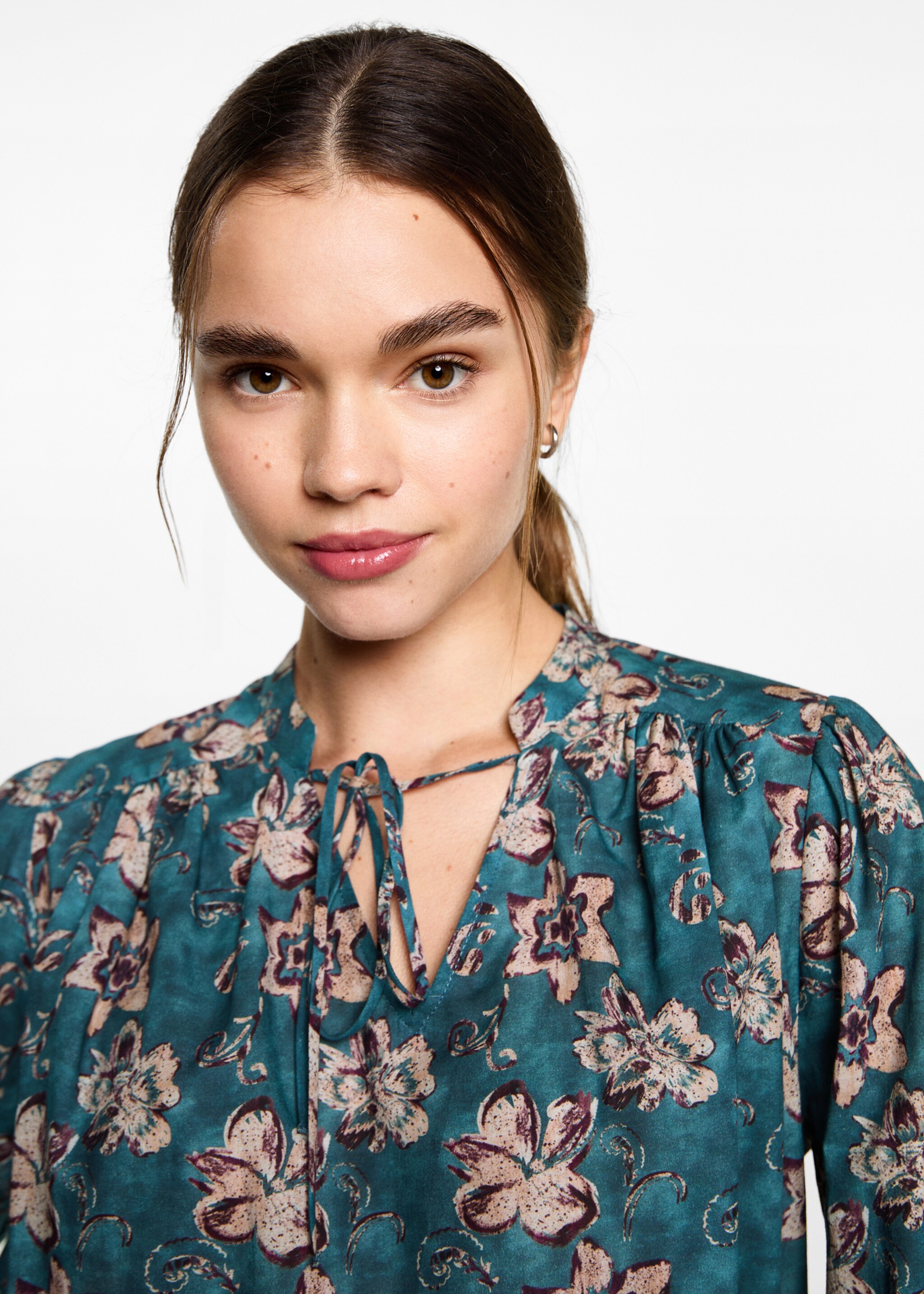 Floral print blouse - Details of the article 1, Turquoise. Ref: 87040377-00.