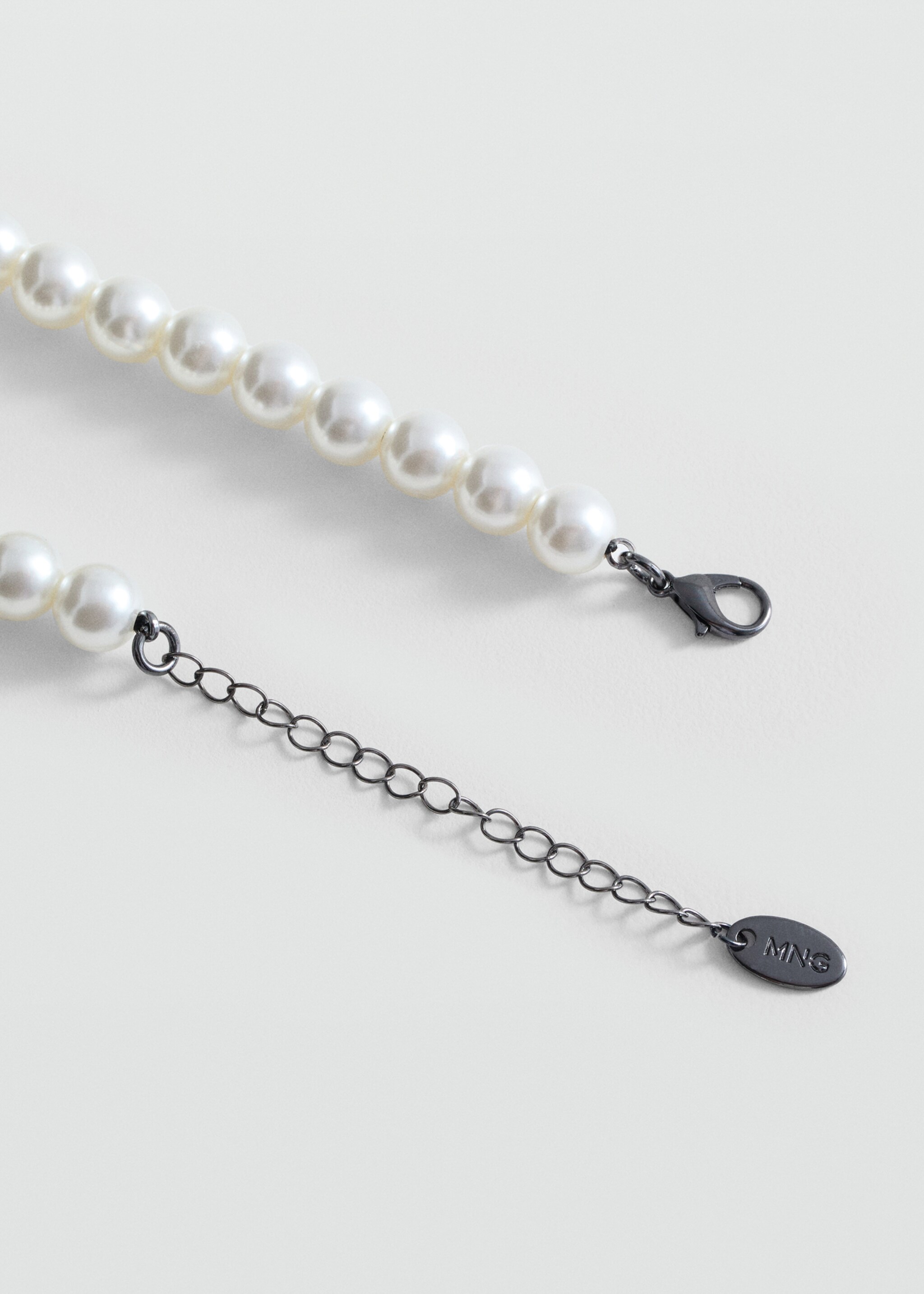 Mixed bead necklace - Details of the article 1, White. Ref: 87040380-00.