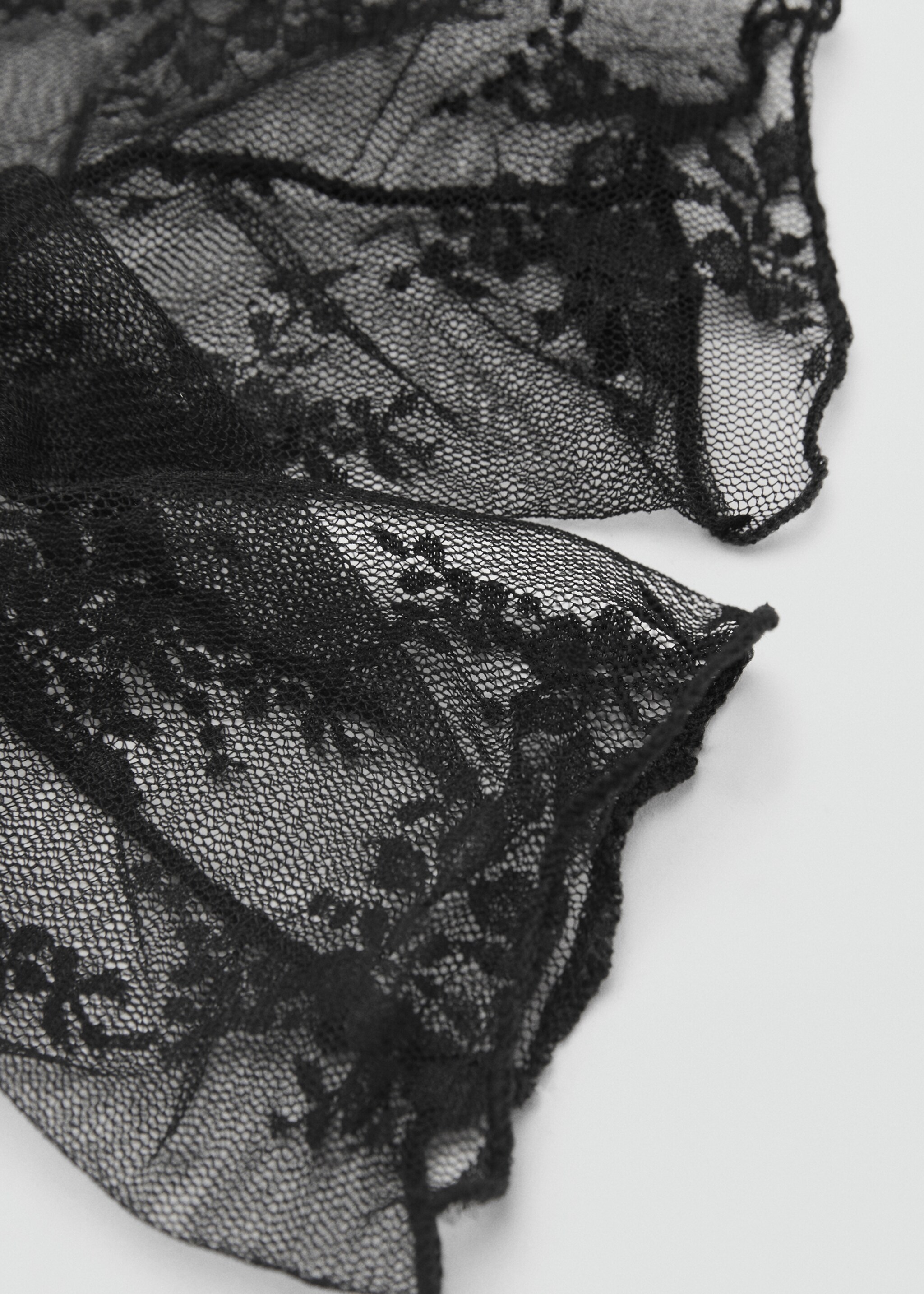 Socken mit Spitzen-Design - Detail des Artikels 1, Schwarz. Ref: 87040385-00.