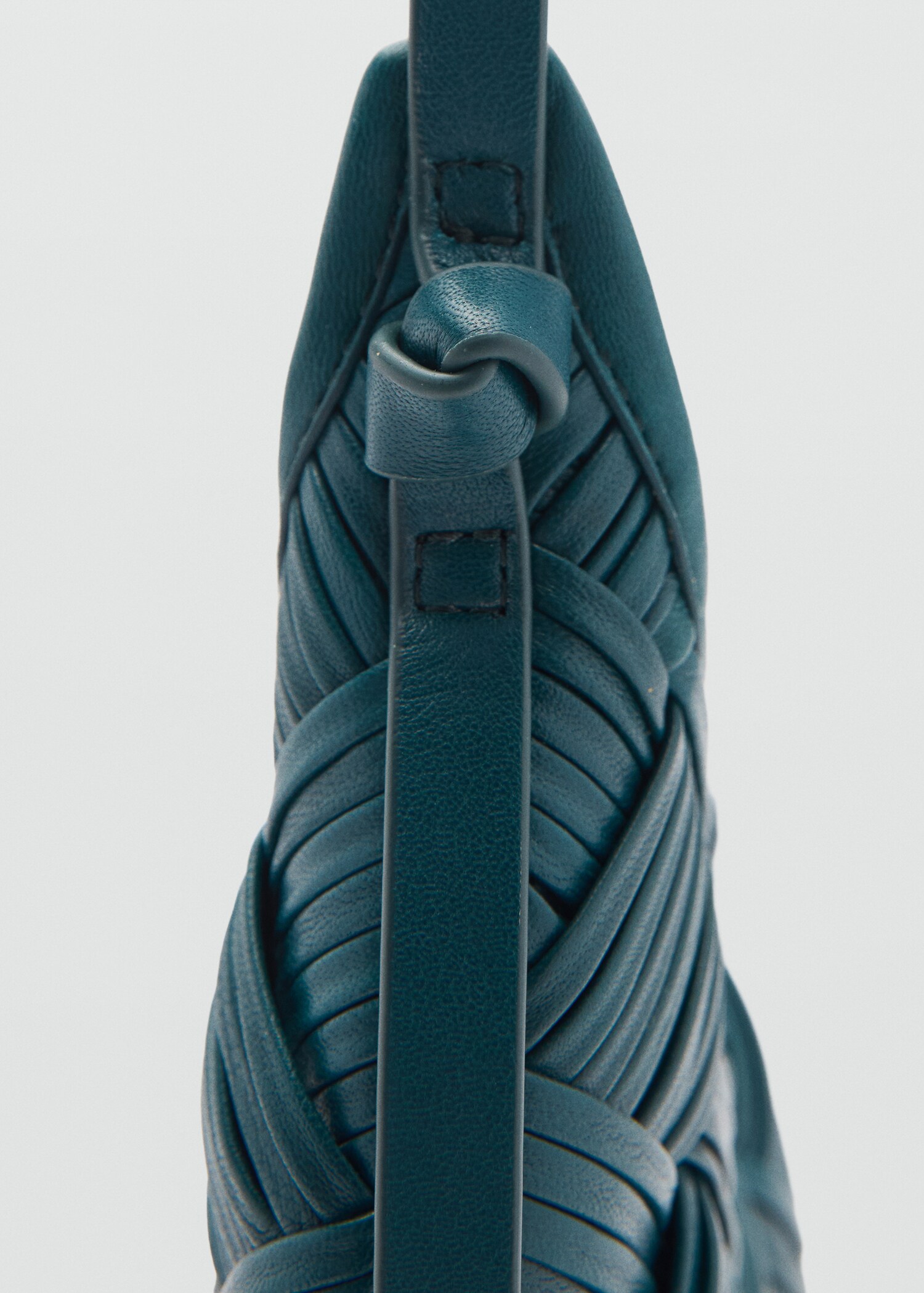 Braided leather bag - Details of the article 1