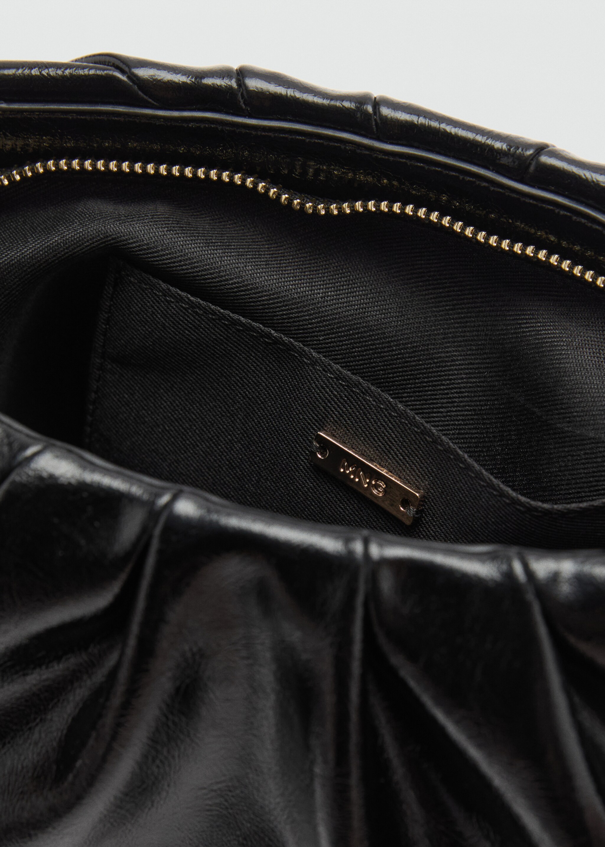 Bossa mà embuatada - Detall de l'article 3, Negre. Ref: 87040424-00.