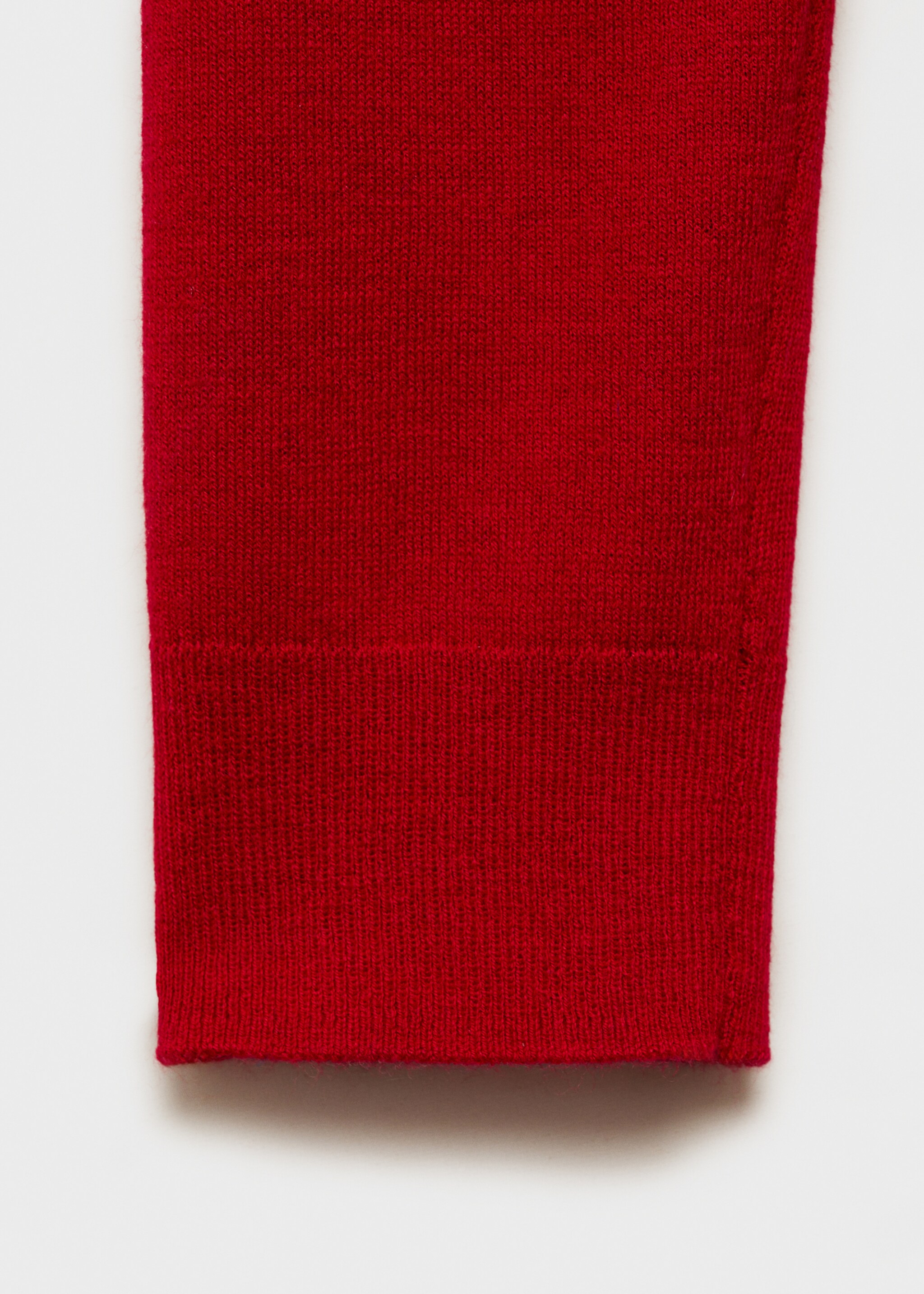 Strickpullover mit V-Ausschnitt - Detail des Artikels 0, Rot. Ref: 87040433-00.