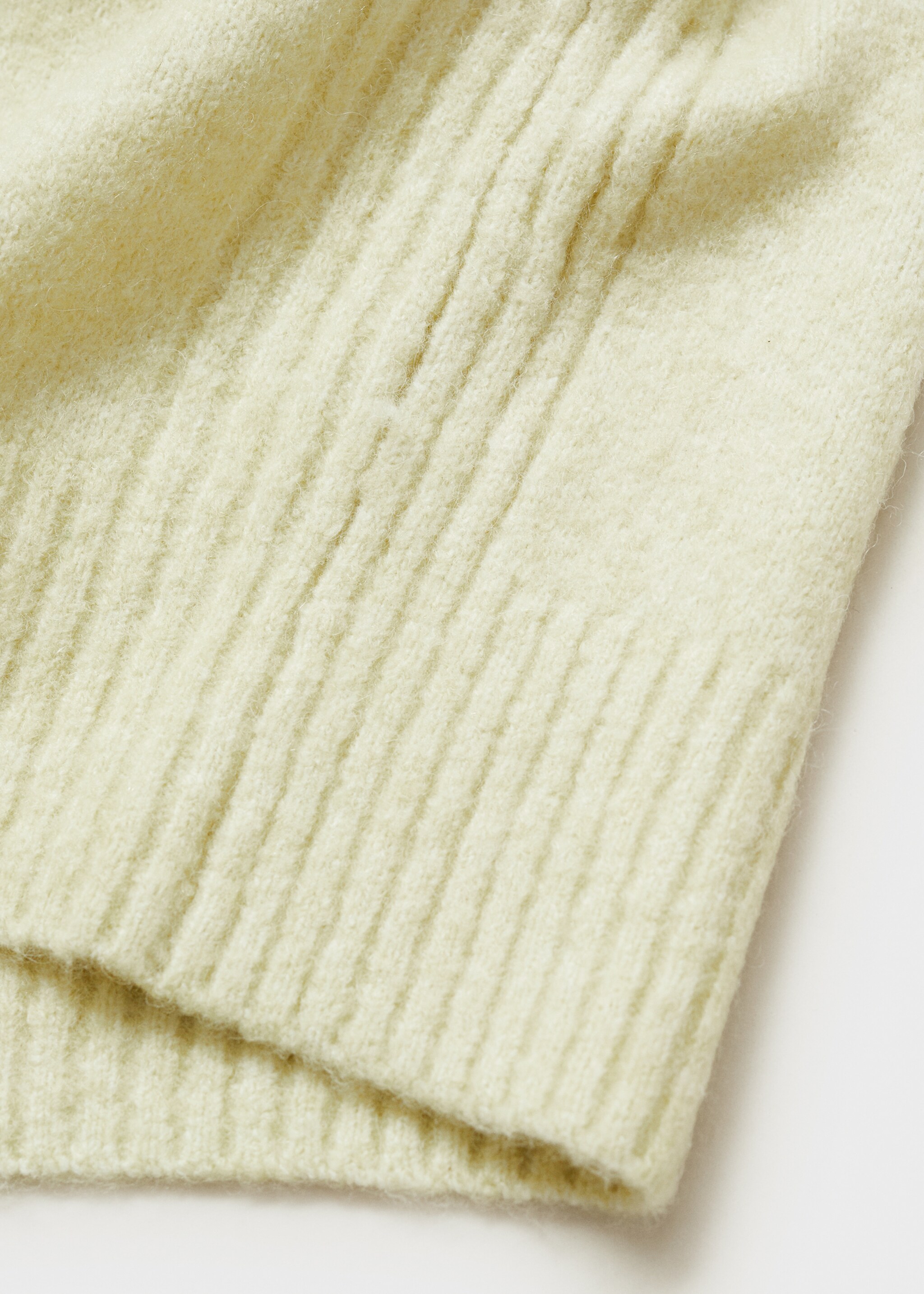 V-neck knit sweater - Details of the article 0, Pastel Green. Ref: 87040437-00.