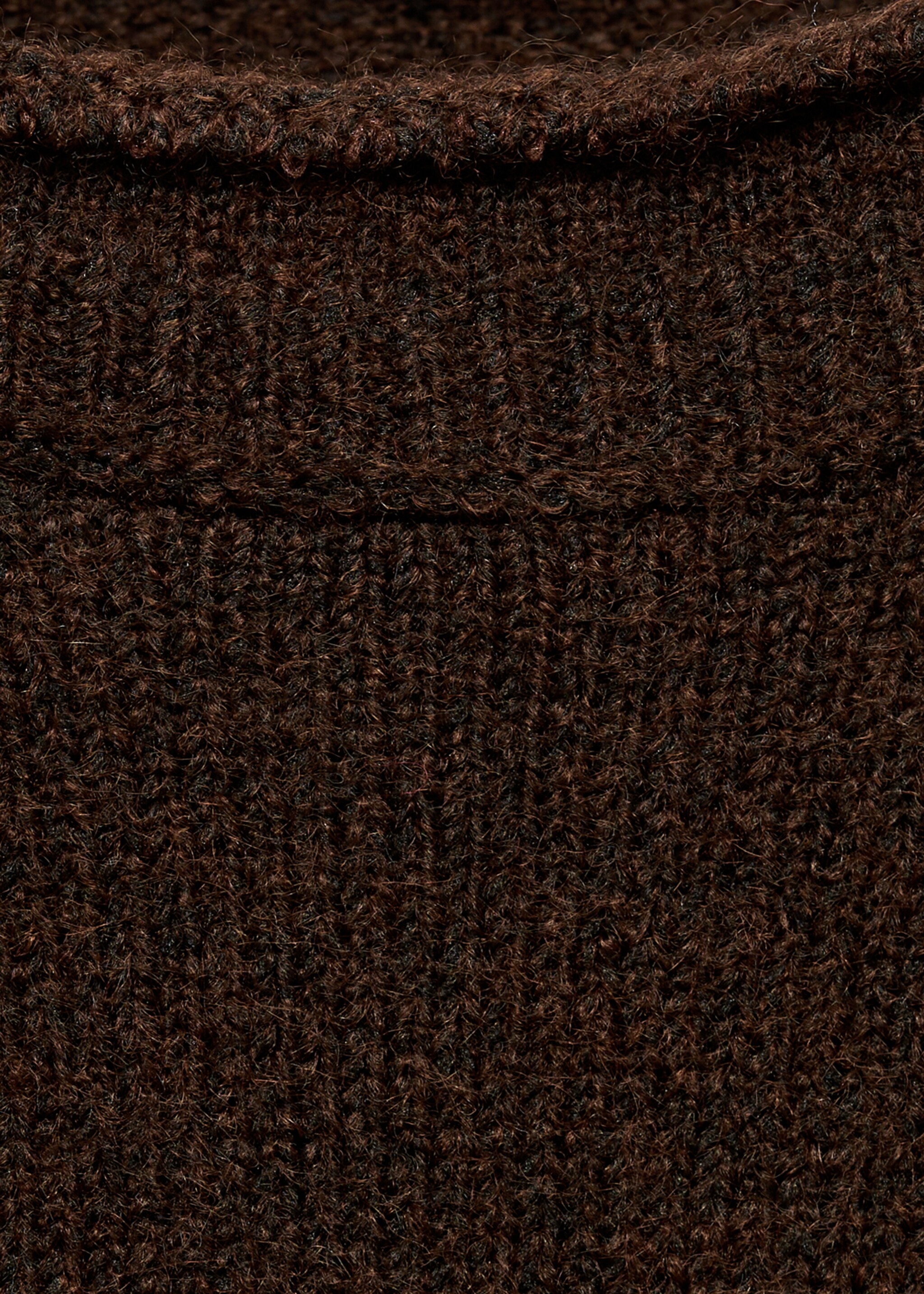 Round-neck knitted sweater - Details of the article 8, Brown. Ref: 87040456-00.