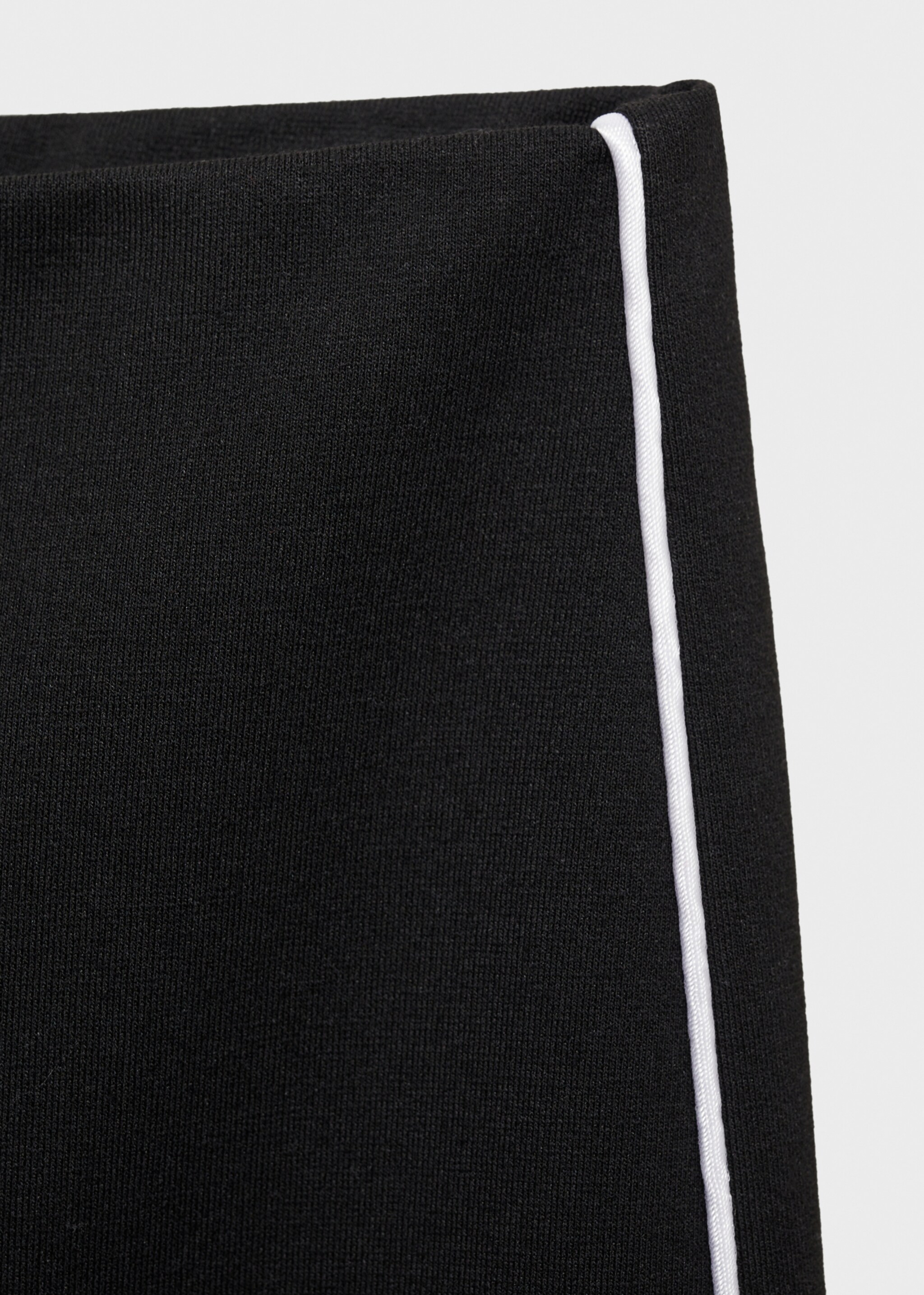Knitted trousers with contrasting stripes - Details of the article 0, Black. Ref: 87040457-00.